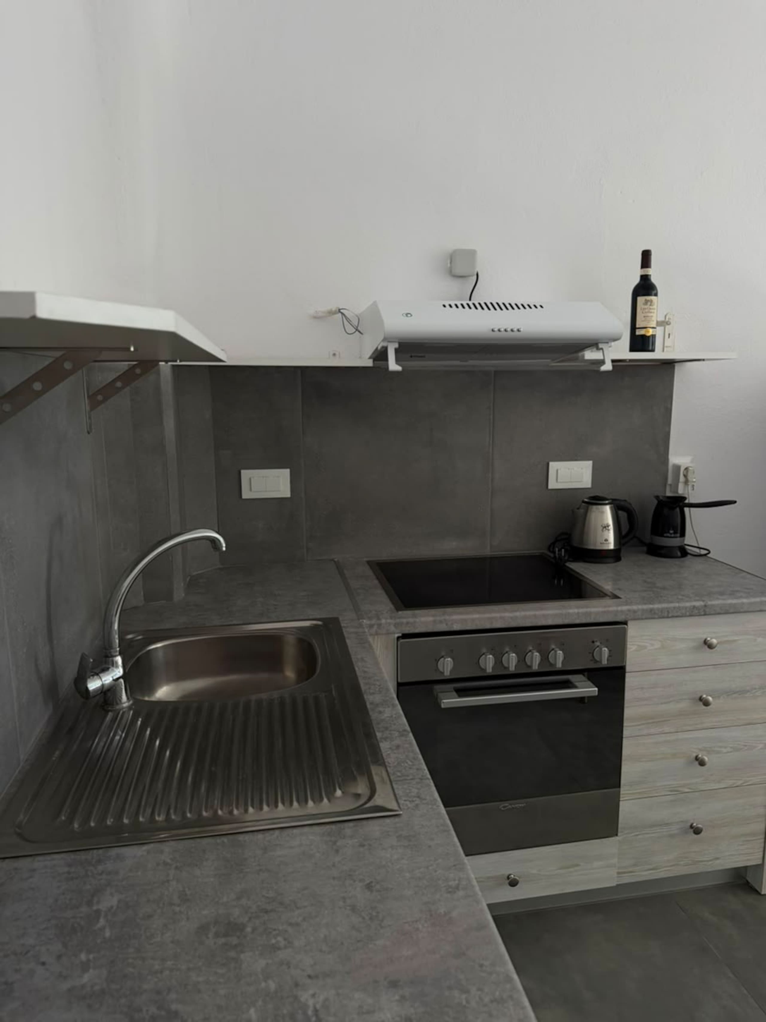 Elia Sea View 3BR House 10