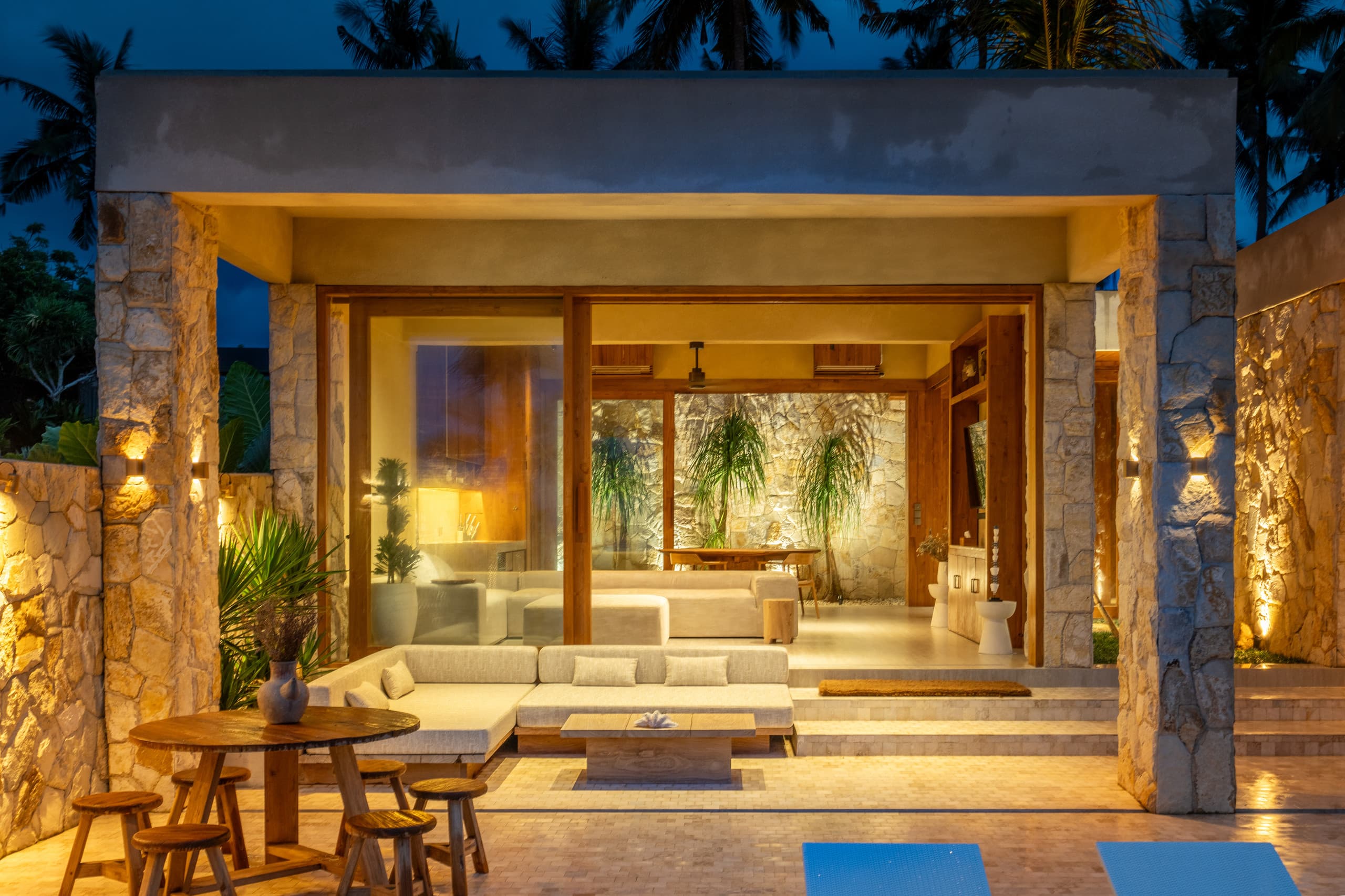 Beachfront Views Balian LuxVilla — photo 4