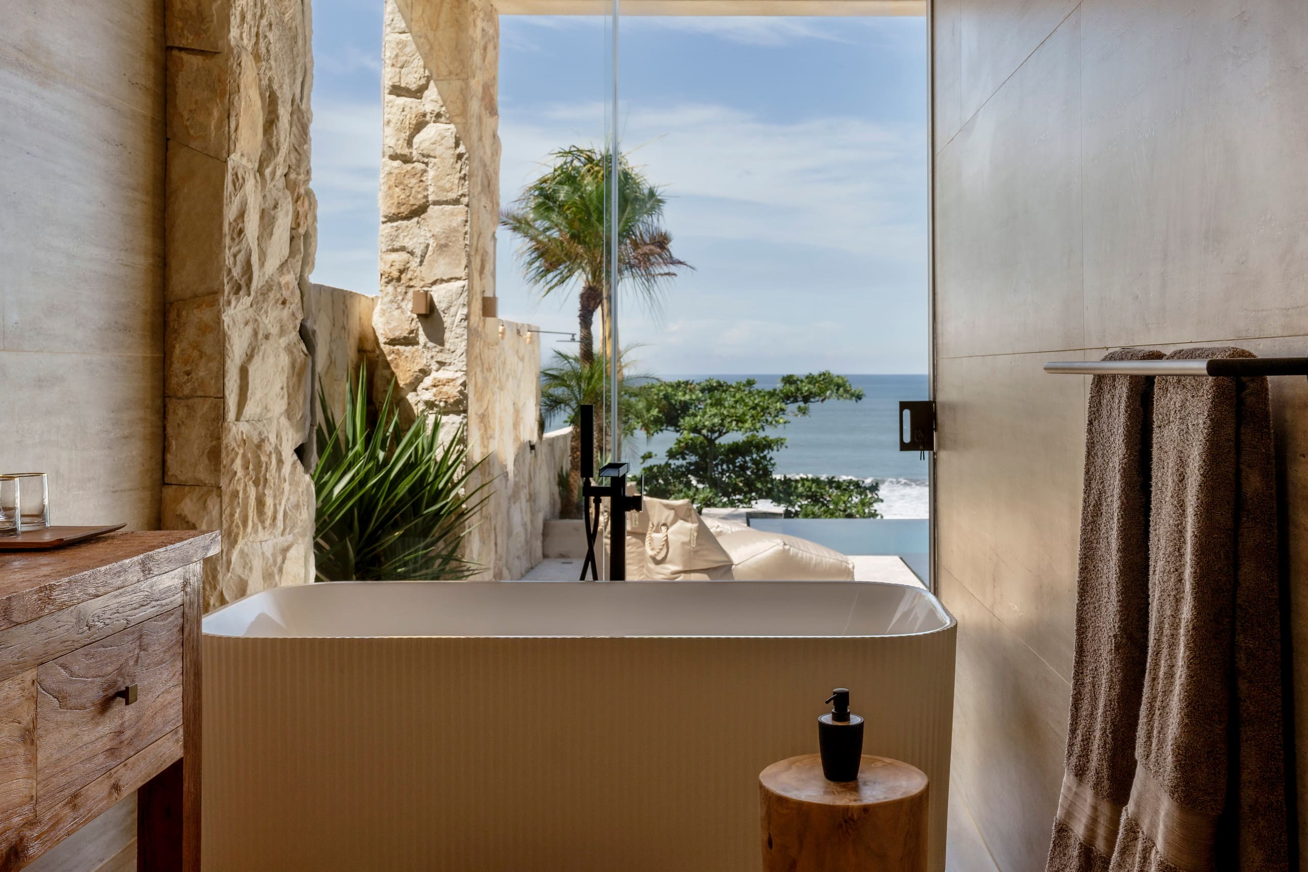 Beachfront Views Balian LuxVilla 23