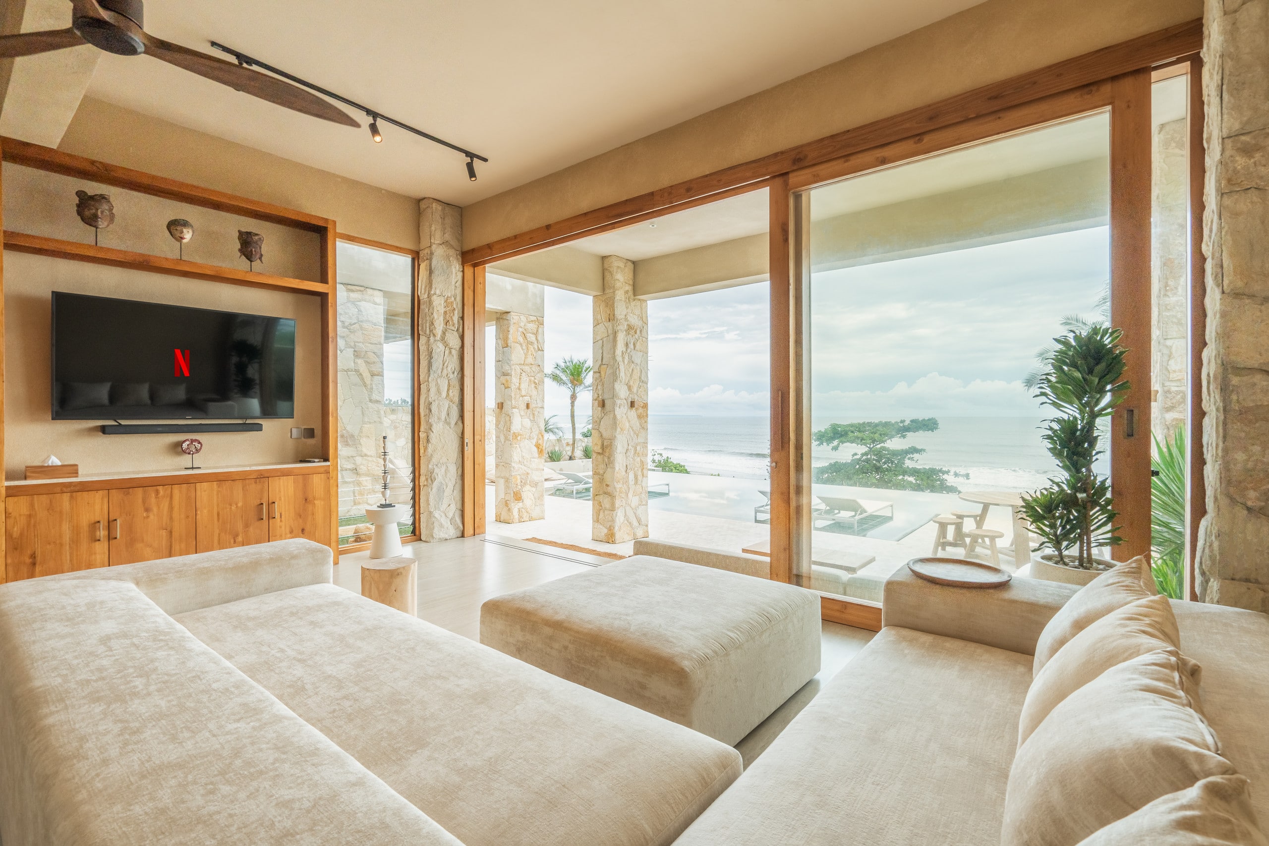 Beachfront Views Balian LuxVilla 10