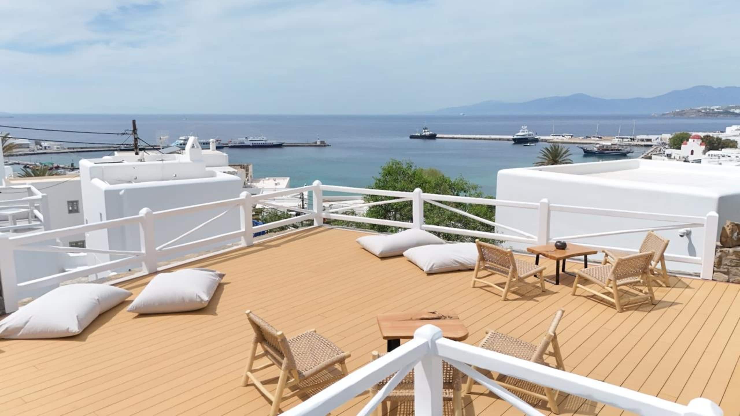 Mykonos Town Studio with Kitchen 27
