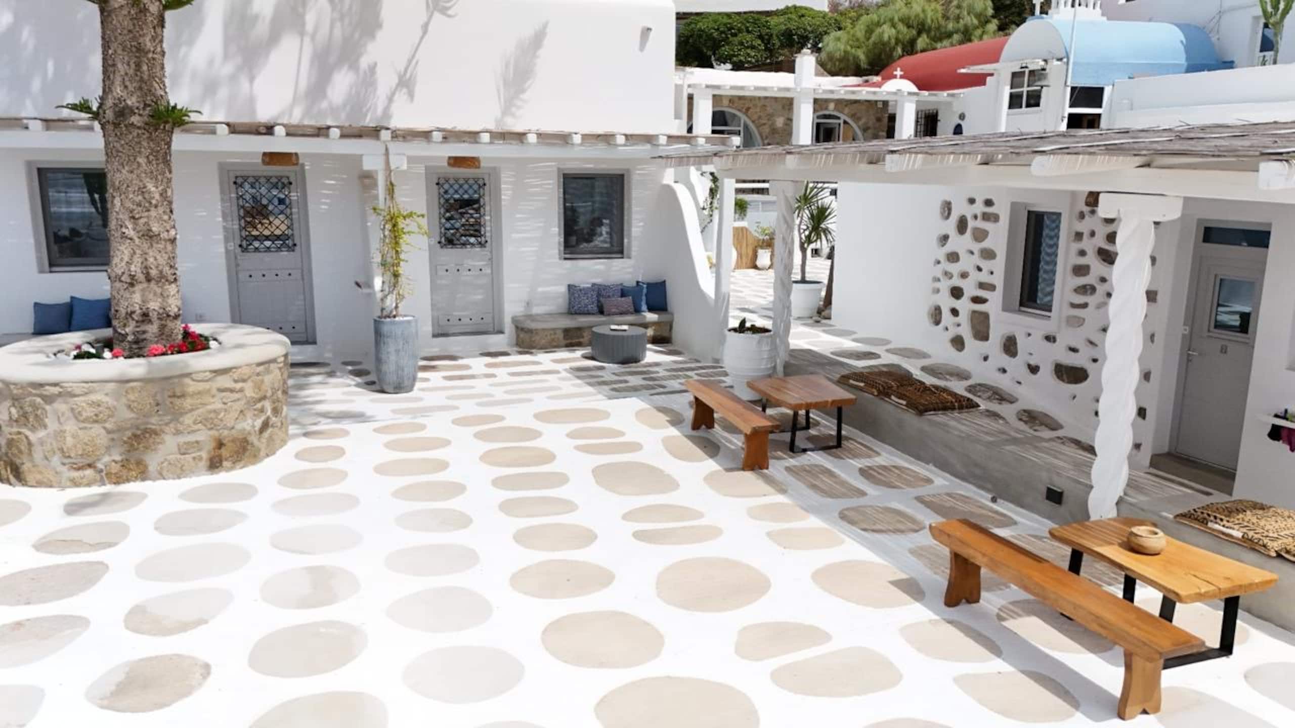 Mykonos Town Studio with Kitchen — photo 4
