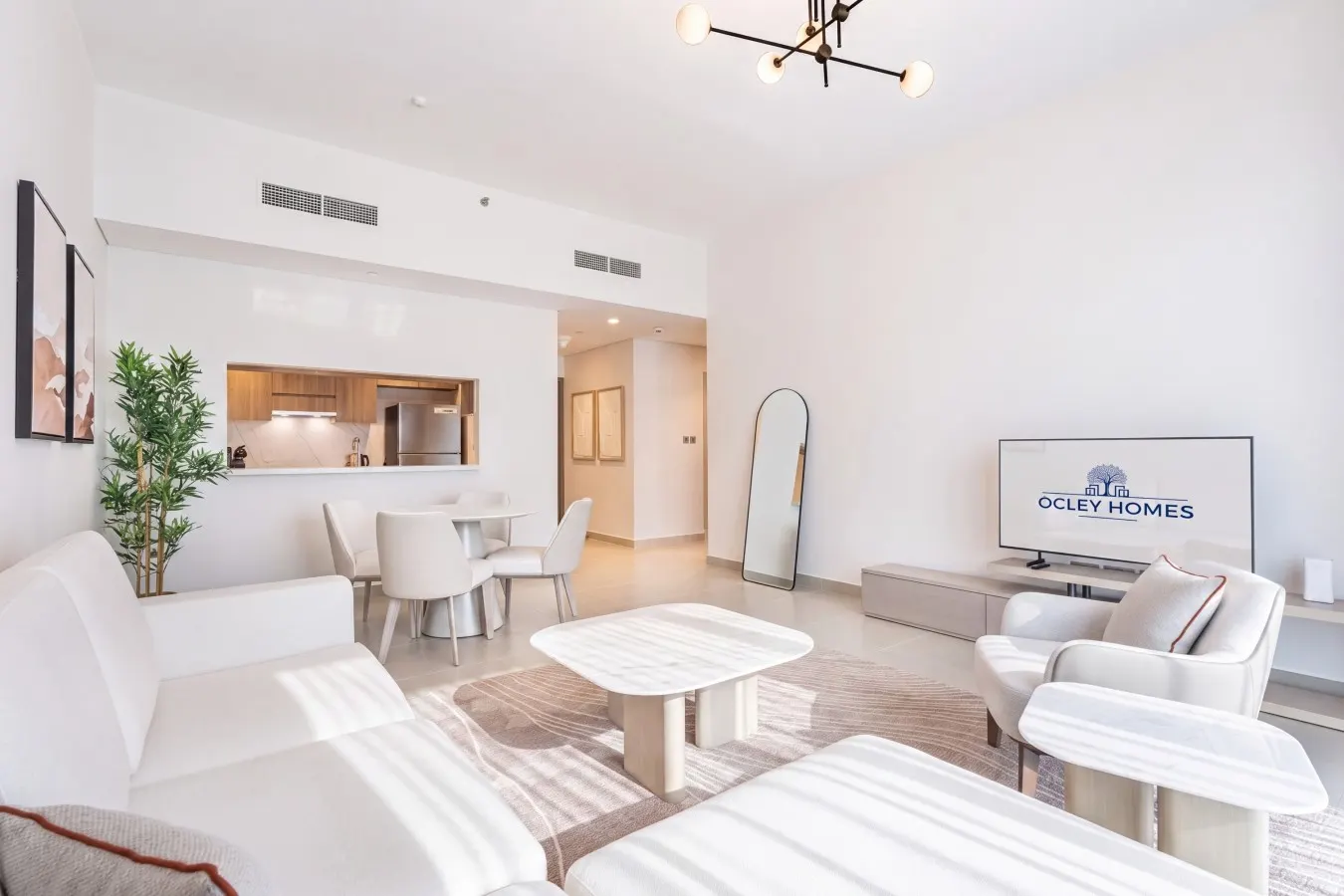 Bright Luxe Home in Yas Island