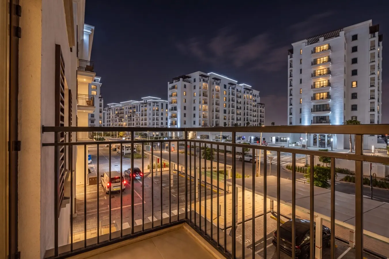 Bright Luxe Home in Yas Island 14