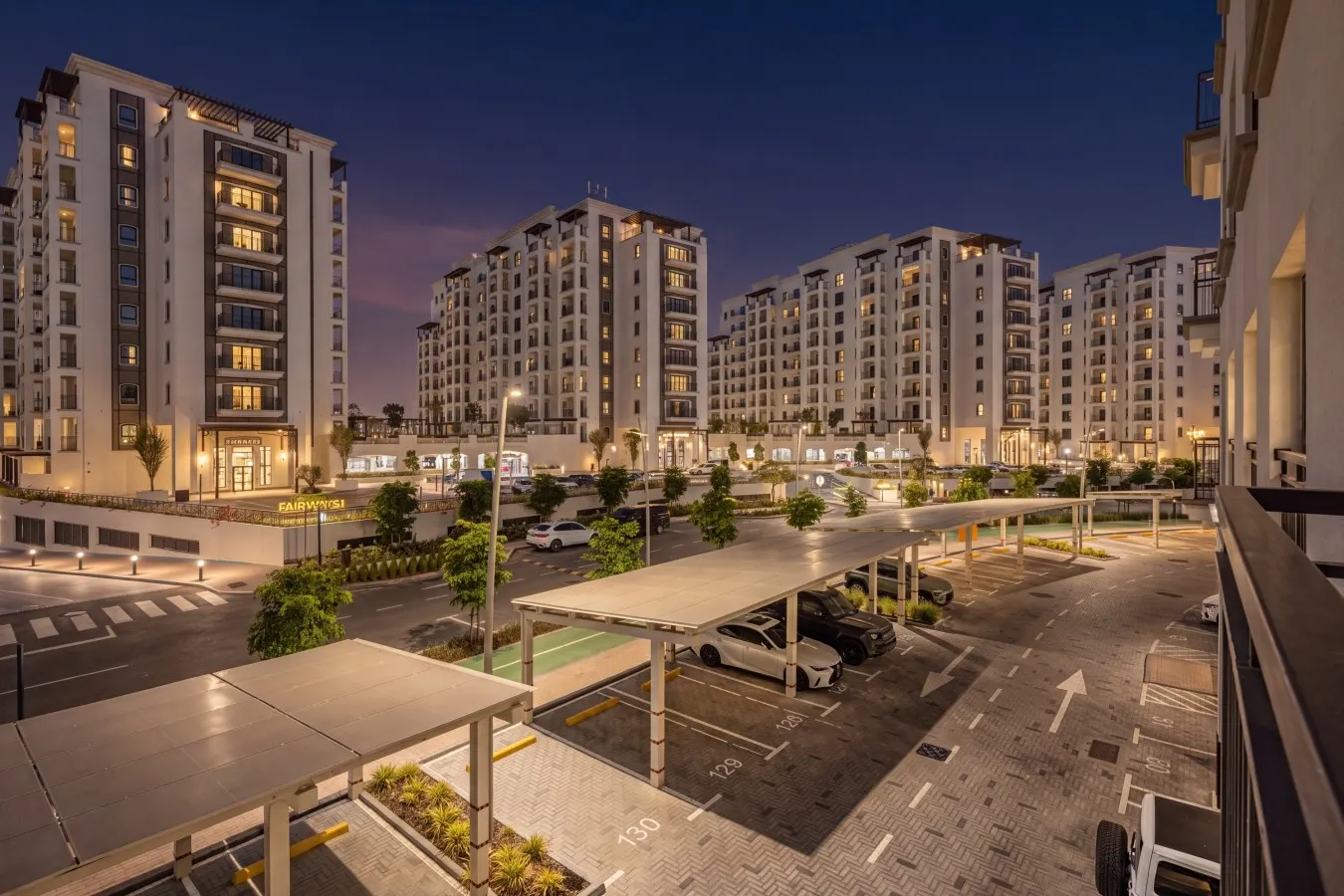 Bright Luxe Home in Yas Island 15