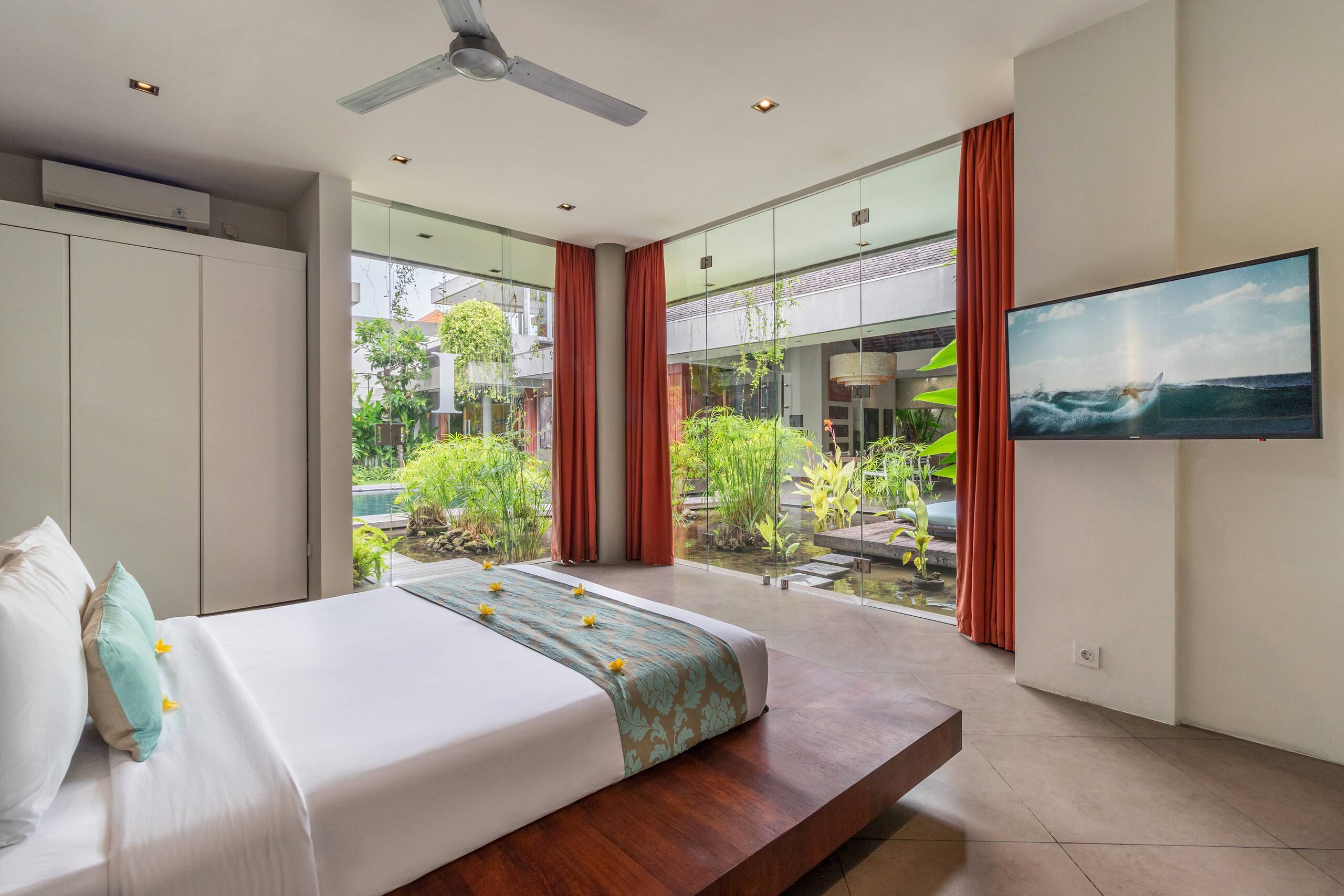 Stunning 4 Bed, Butler Service, Security, Central 11