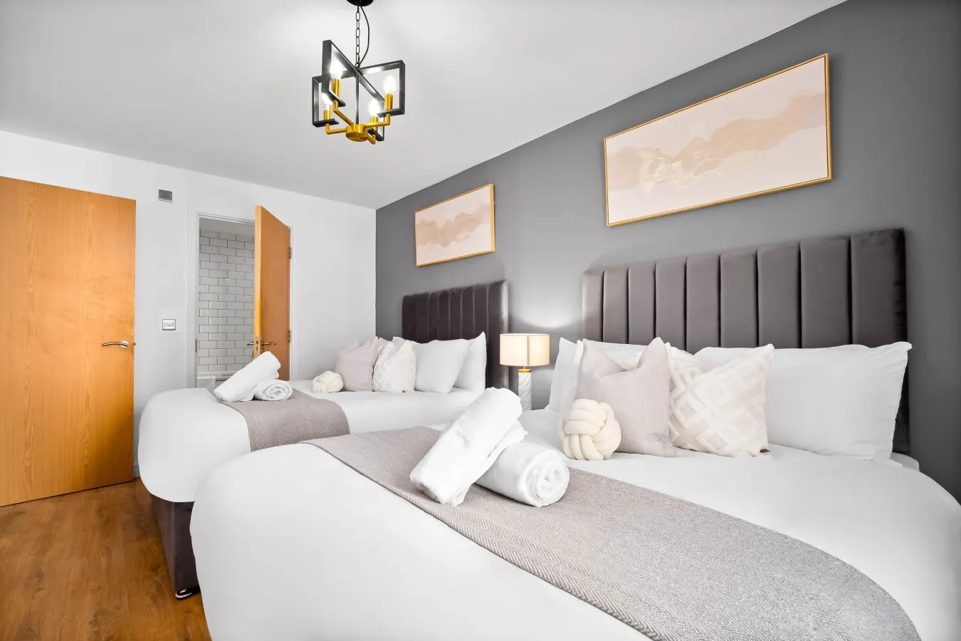 Stylish City Centre Apartment - 4 Guests - Netflix - Jewellery Quarter 14