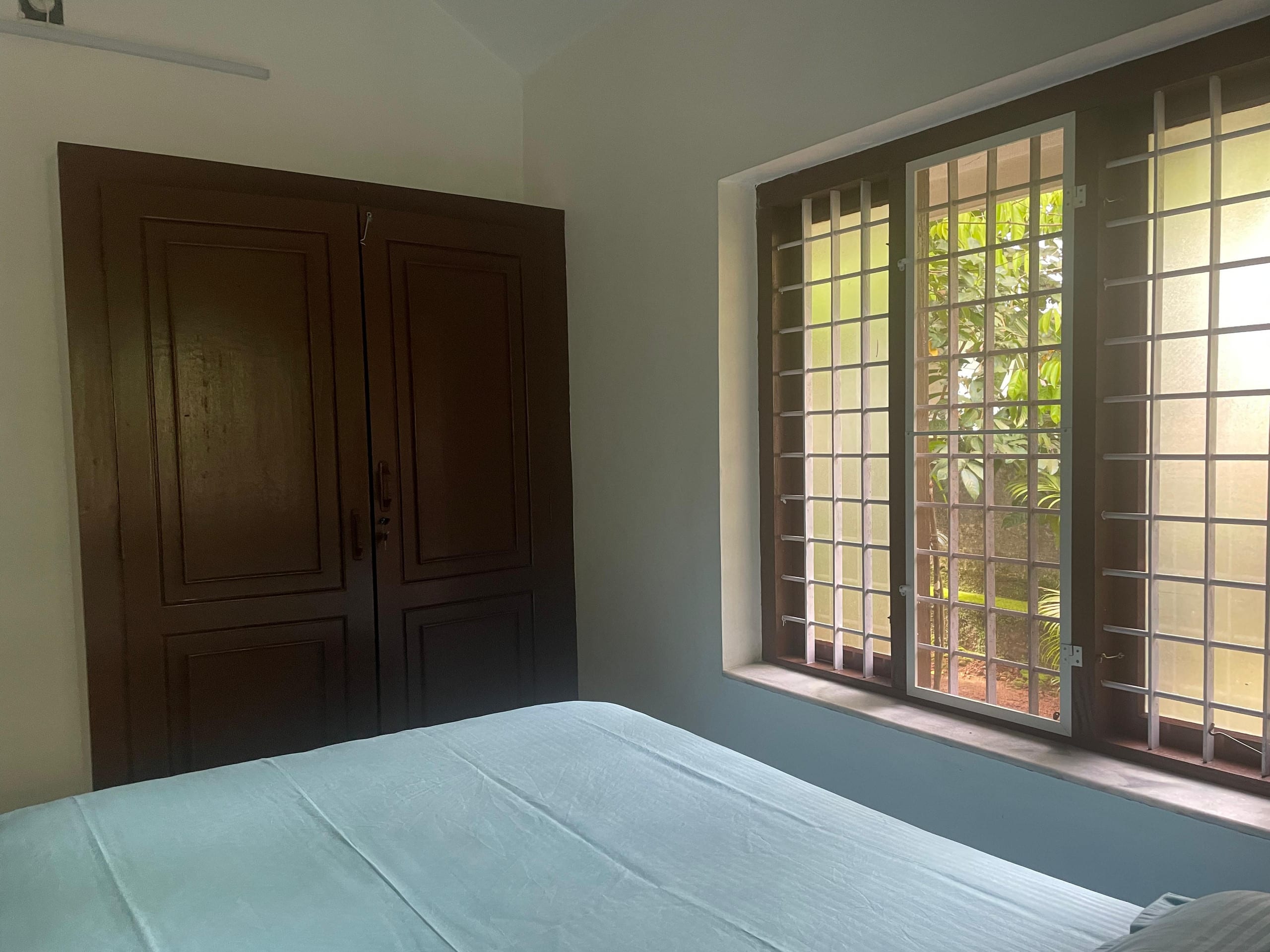 Secluded 3bhk house at Chalakudy w gated parking 7