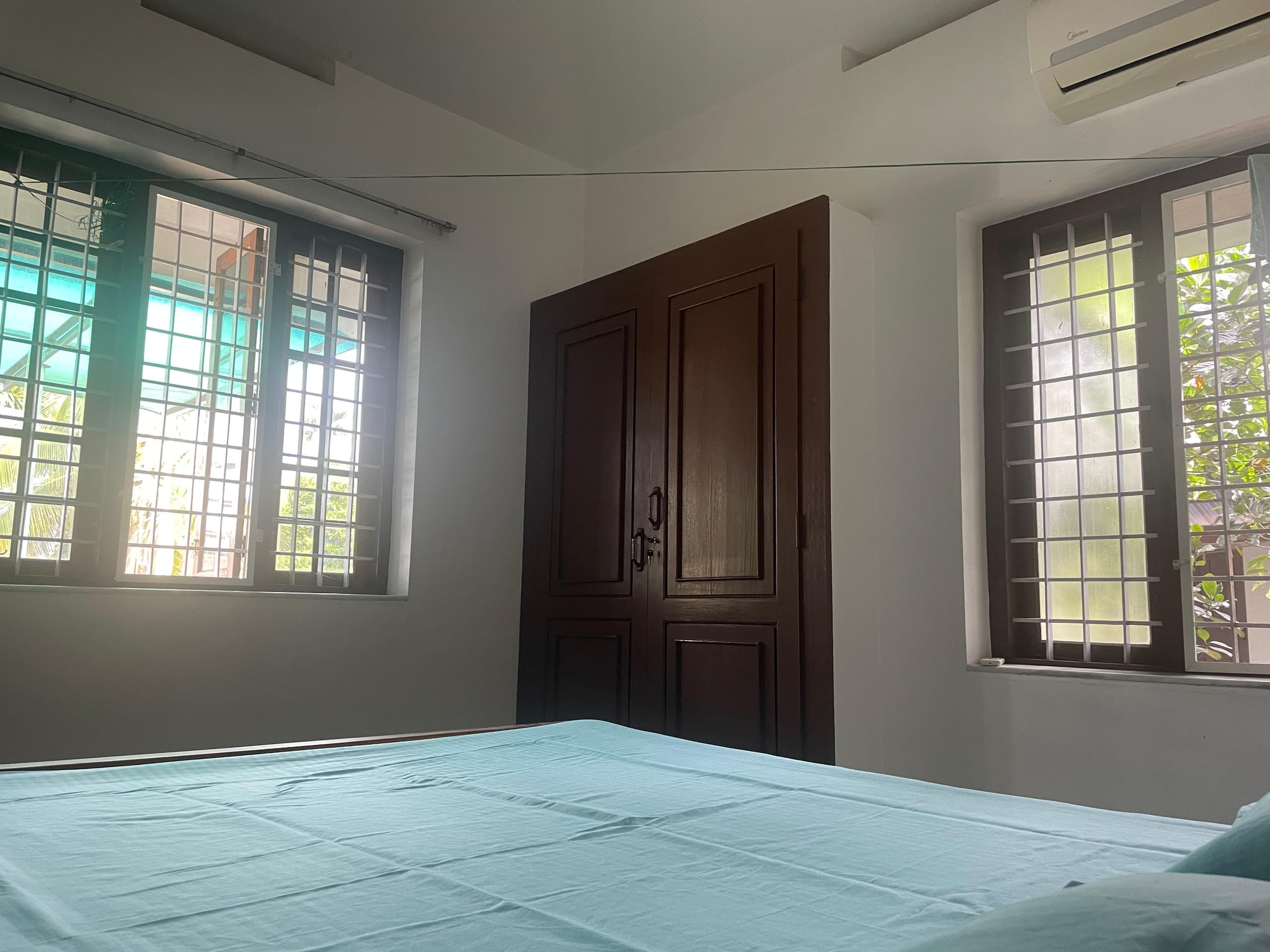 Secluded 3bhk house at Chalakudy w gated parking 14