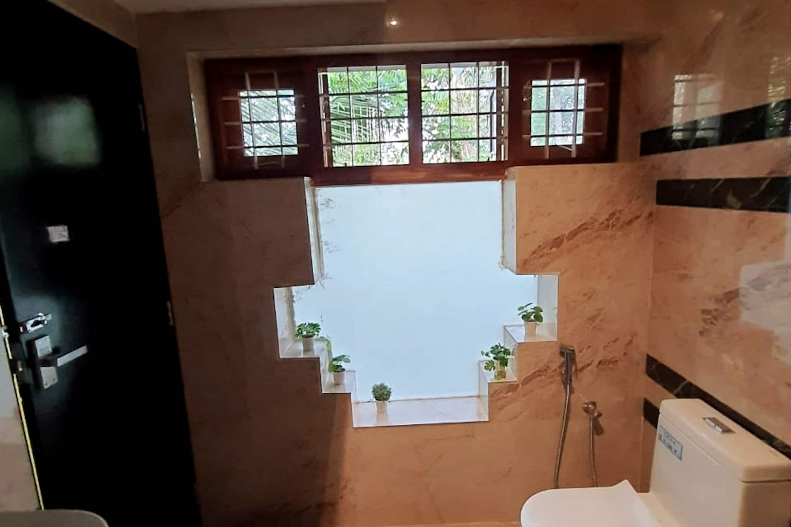Anandam Stays - Premium 3 BHK plush home-stay! 13