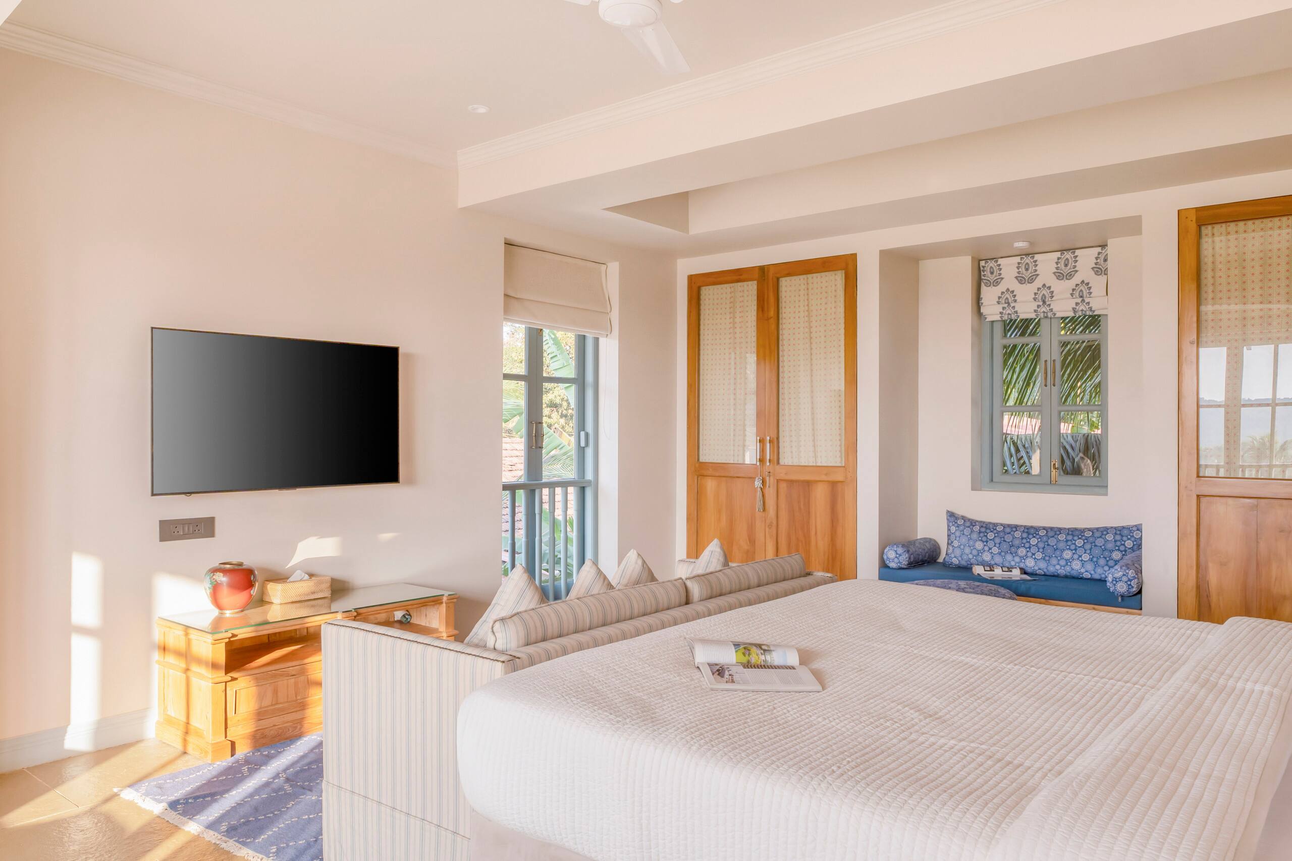 Lindsay Manor | Casa Malaga-Pool | Designer Villa 20