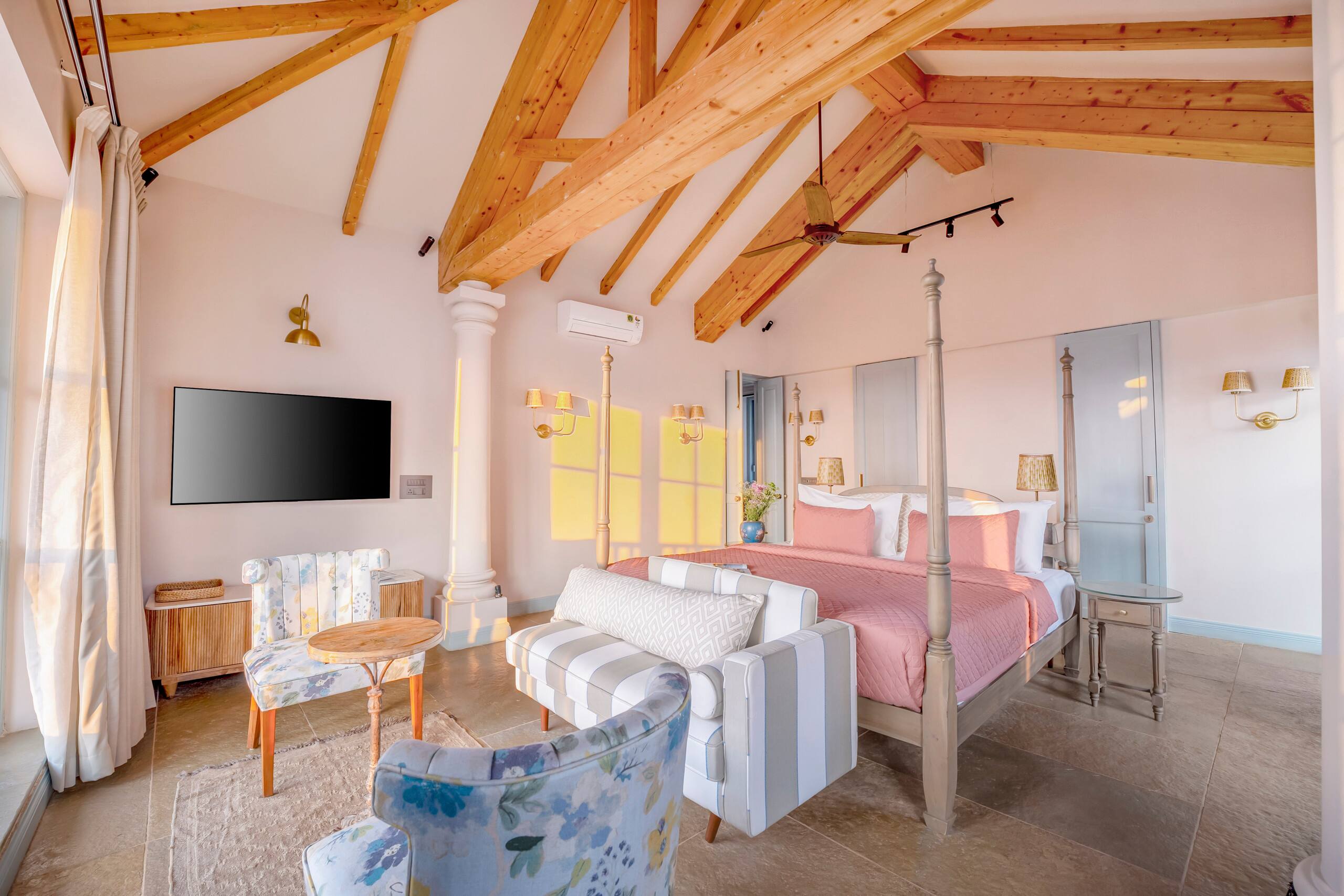 Lindsay Manor | Casa Malaga-Pool | Designer Villa 6