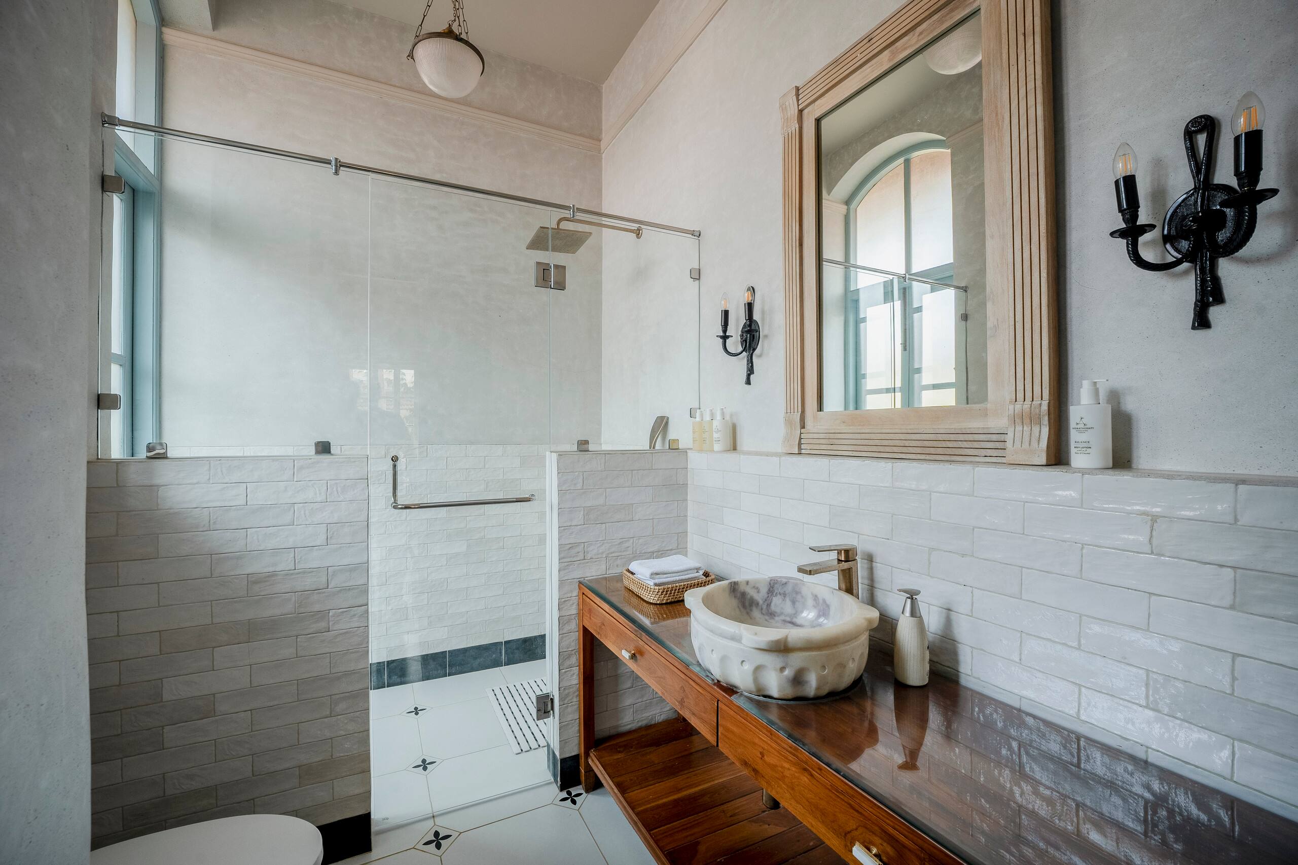 Lindsay Manor | Casa Malaga-Pool | Designer Villa 36
