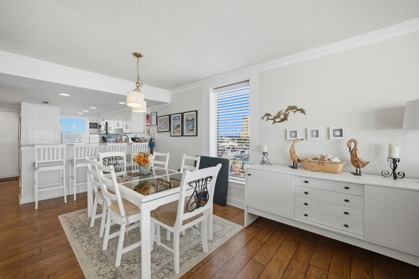 Virginia Beach Oceanfront Condo Balcony + Pool 13