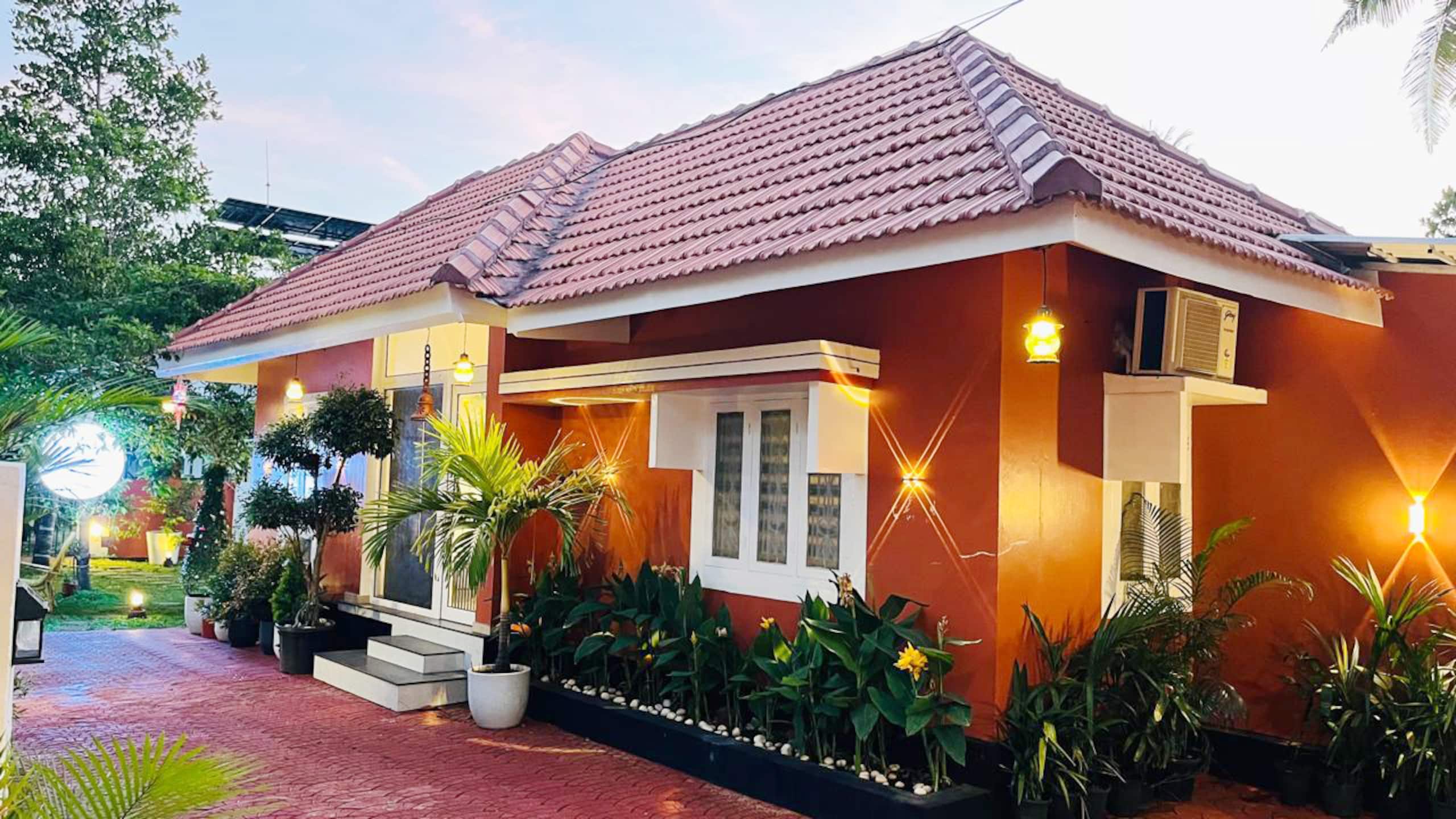 4 Bedroom Pvt villa-Perfect for Groups & Families