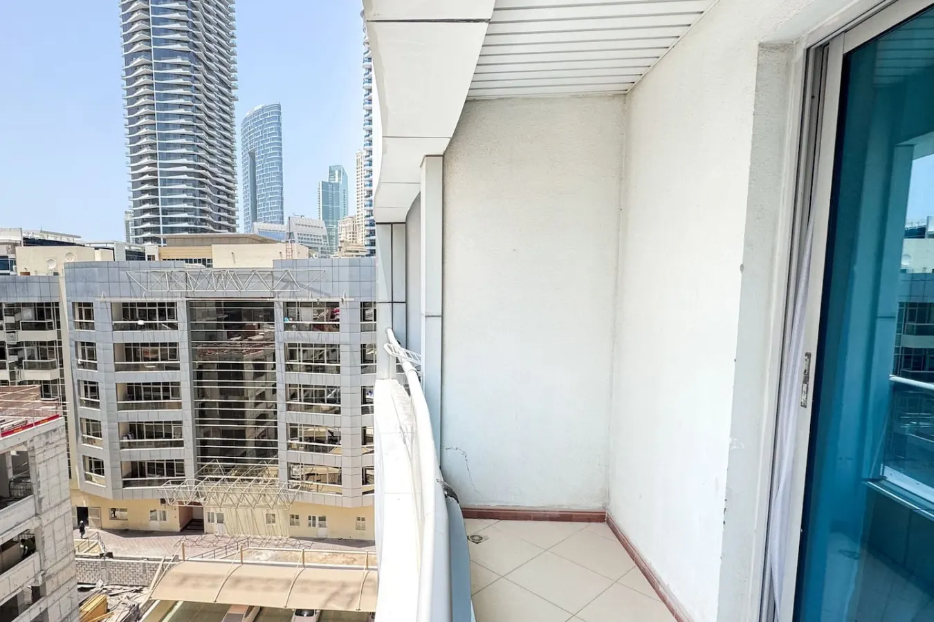 Dubai Marina - Modern classic Studio Apartment 15