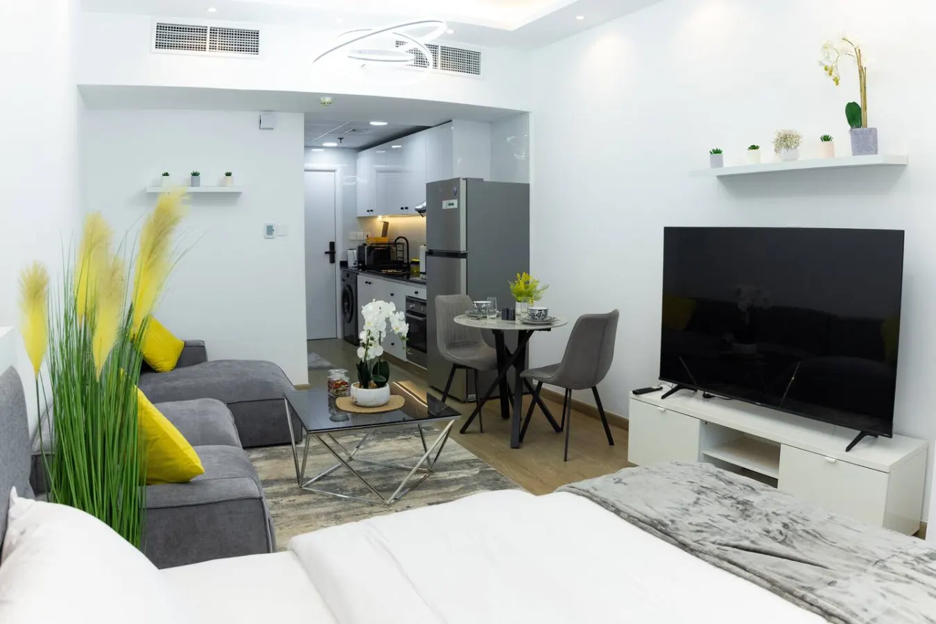 Dubai Marina - Modern classic Studio Apartment 7