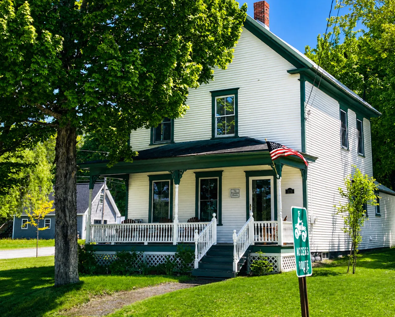 The Pritham House | Pet-Friendly, Public Beach & Dining