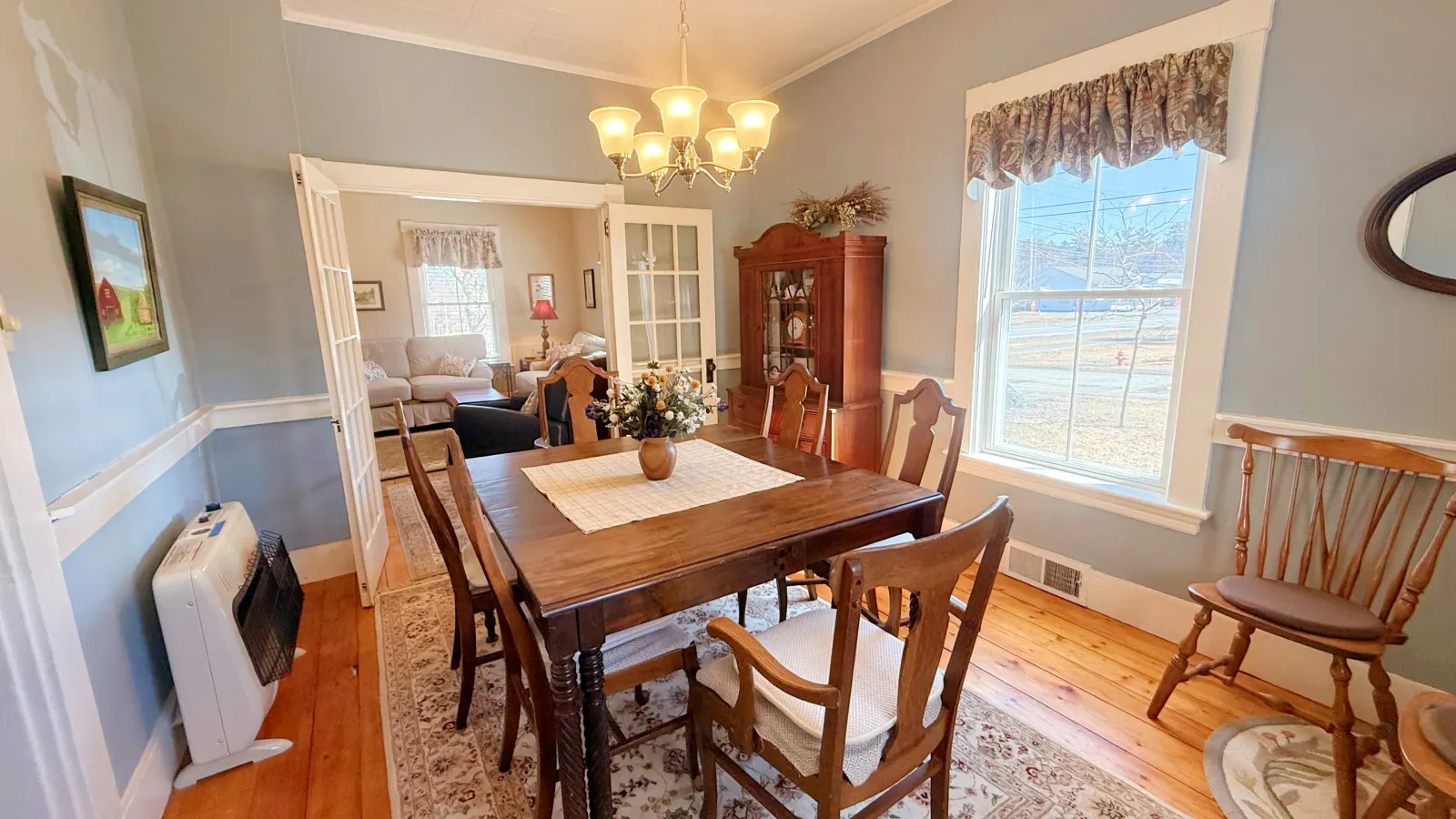The Pritham House Pet-Friendly, Public Beach & Dining 18