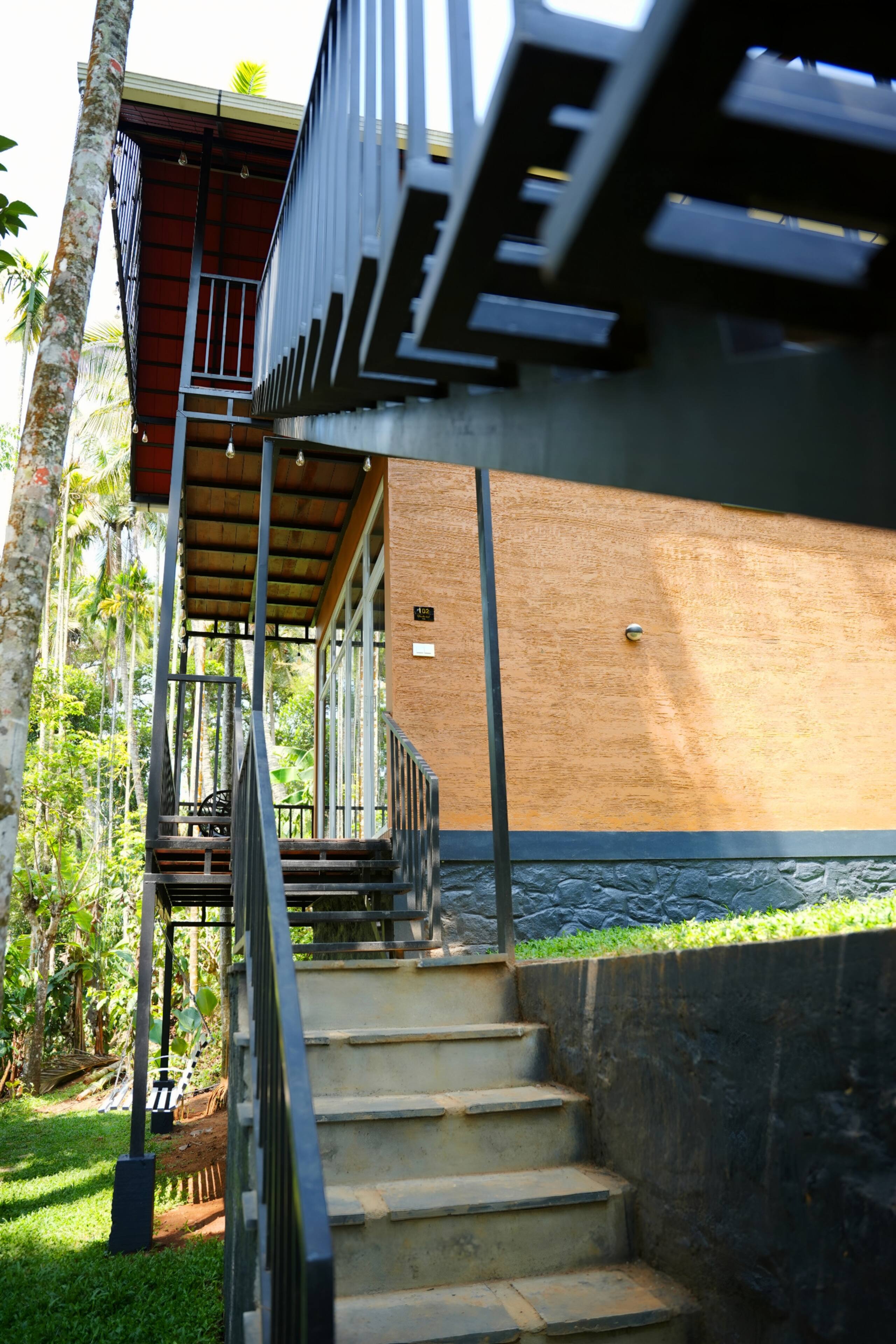 Individual Villa with Balcony - The Bliss 26