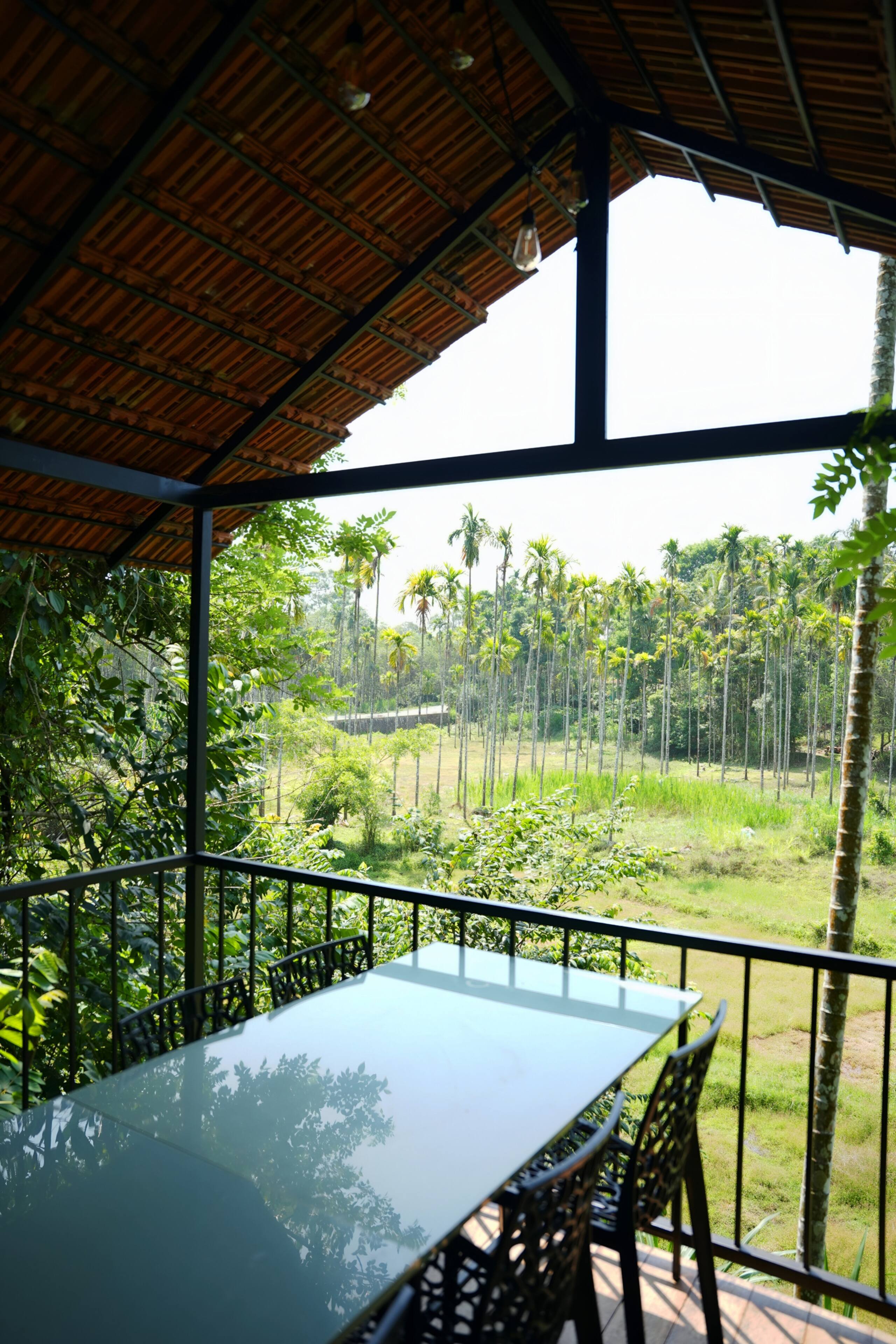 Individual Villa with Balcony - The Bliss 29