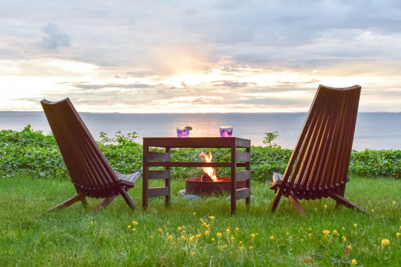 Peaceful Beachfront Getaway with Sweeping Water Views 11
