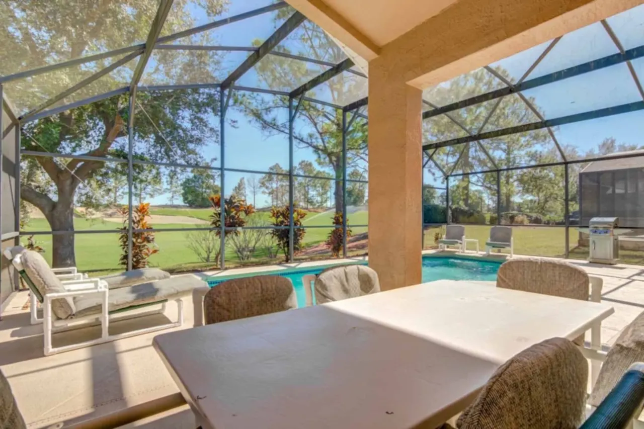 Spacious 4-Bedroom Villa with Private Pool in Southern Dunes Golf & Country Club 19
