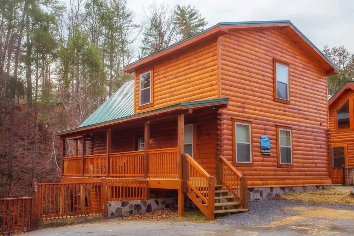 Papa Wolf's Cabin - POOL Community