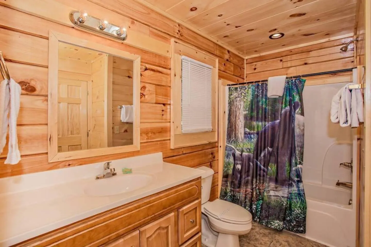 Papa Wolf's Cabin - POOL Community 15