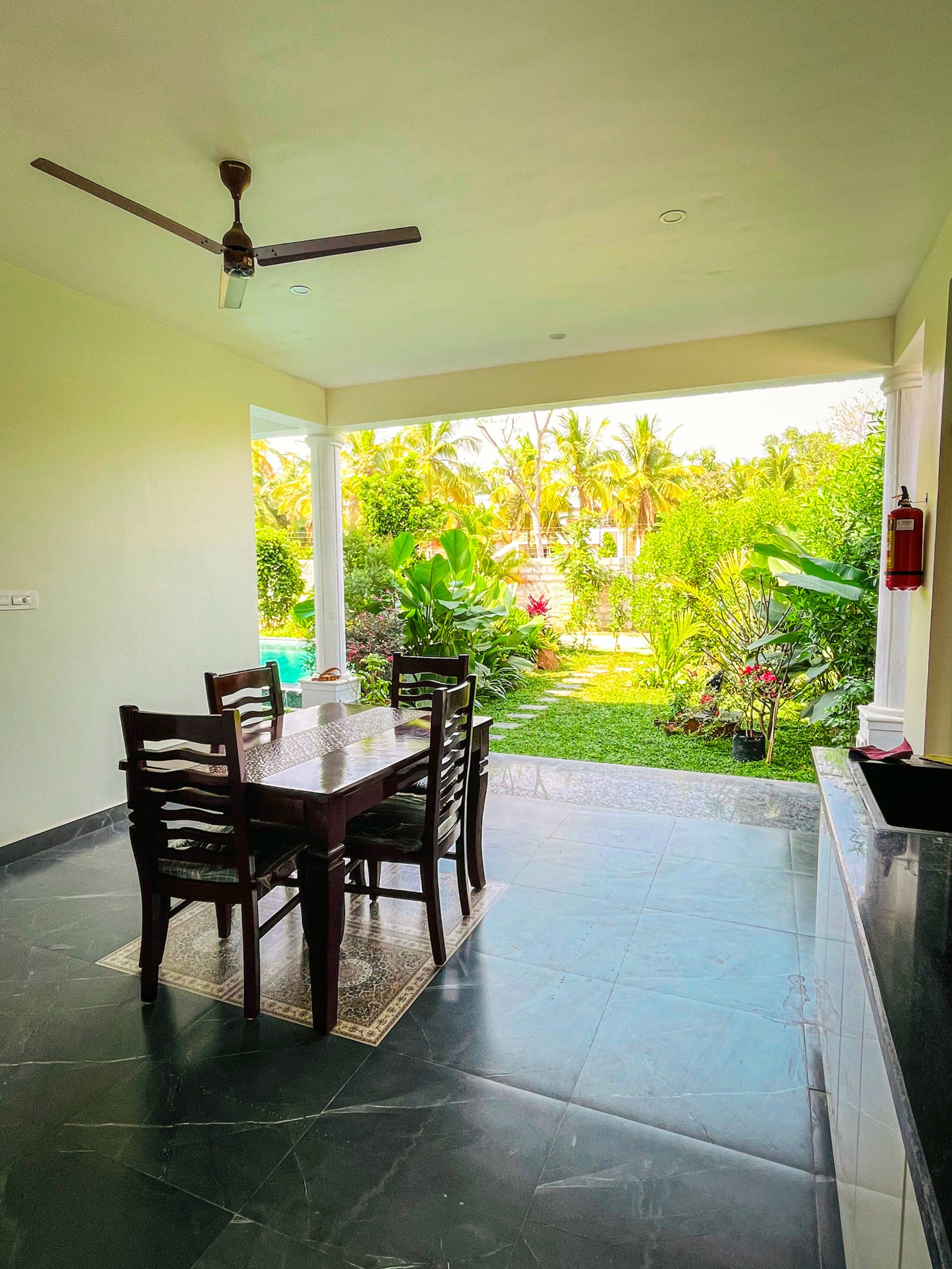 Bali style private Pool villa,2 bedrooms & kitchen 15