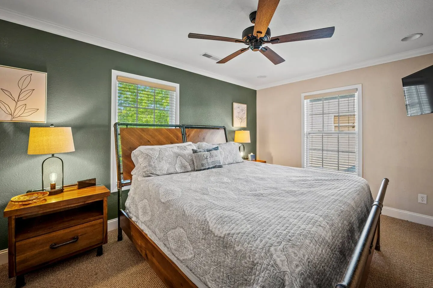 Pigeon Forge Hot Tub Cabin 3BR/3BA, Every Bedroom Has Its Own Bath Game Room 13