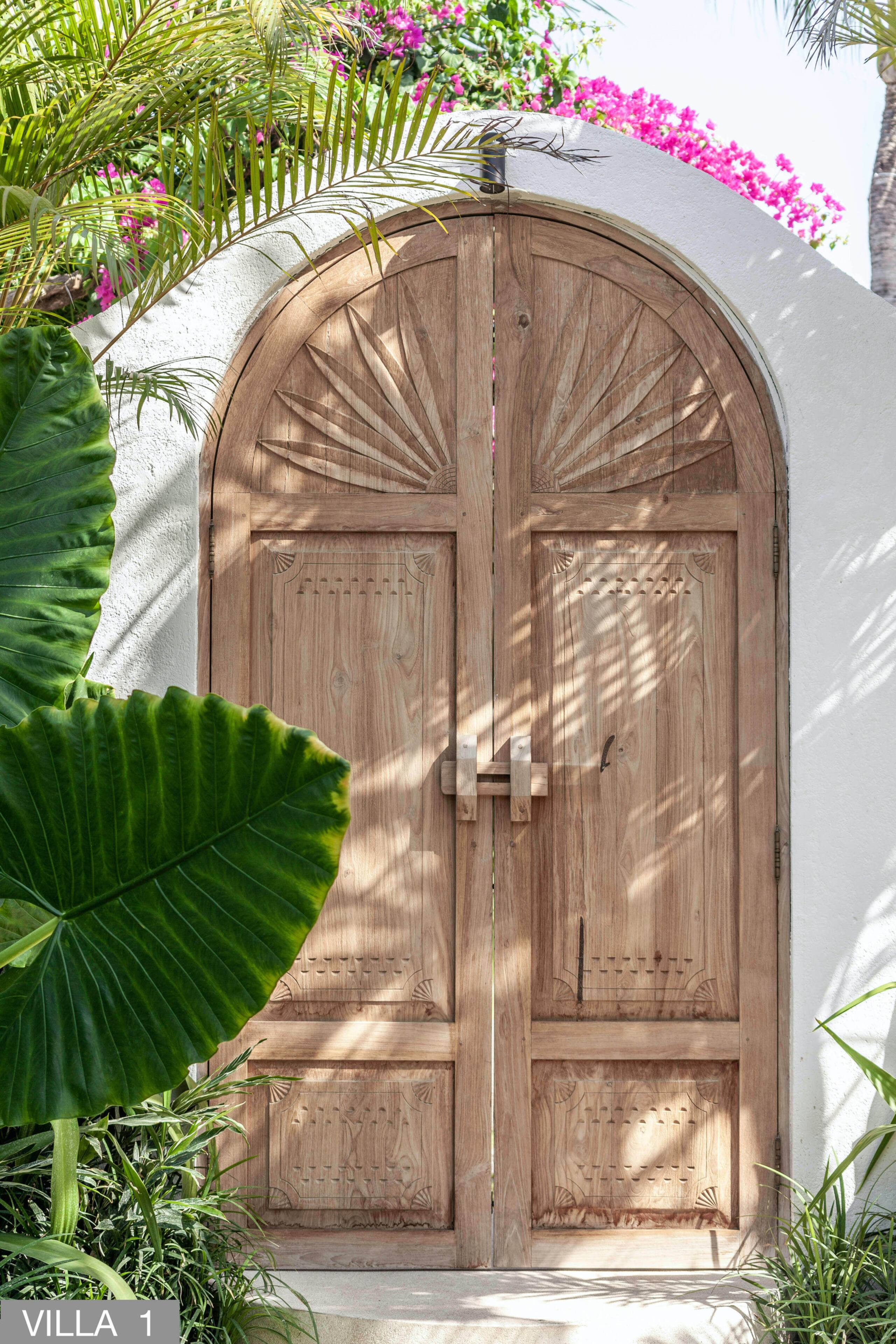 Designer Lux 7 Bed Villa near Beach & KuDeTa 32