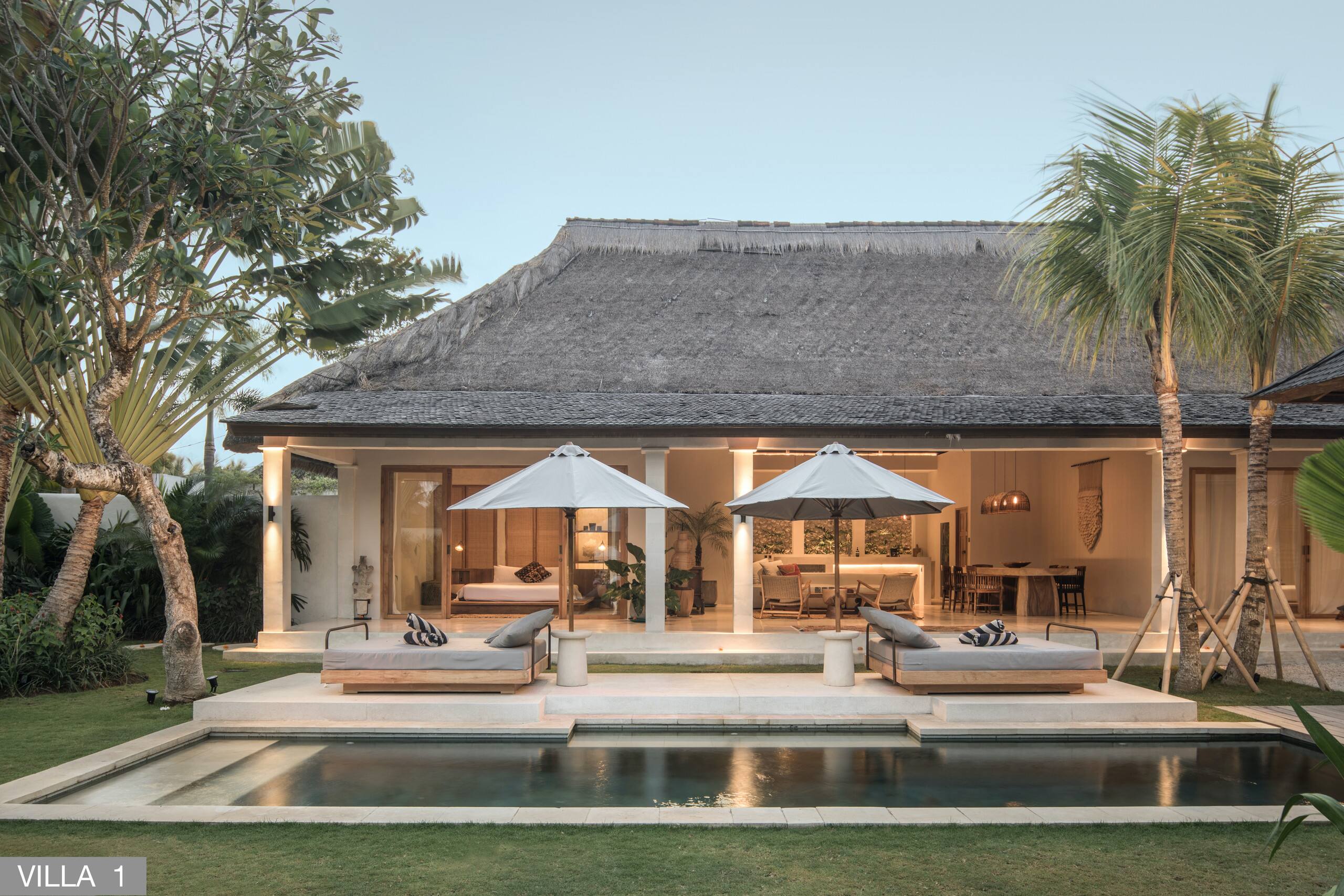 Designer Lux 7 Bed Villa near Beach & KuDeTa 20