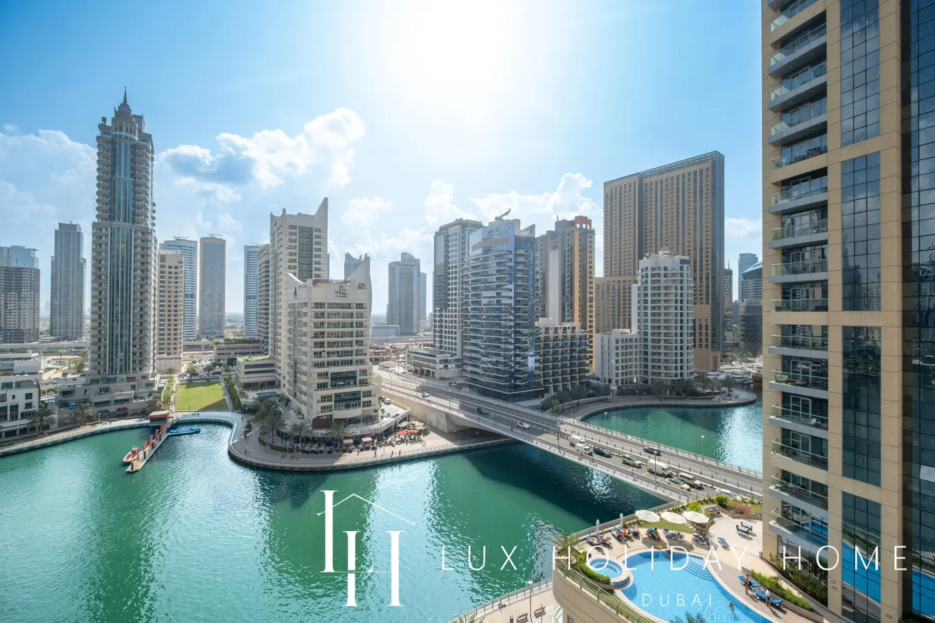 LUX LIV Contemporary Full Marina View Suite 17