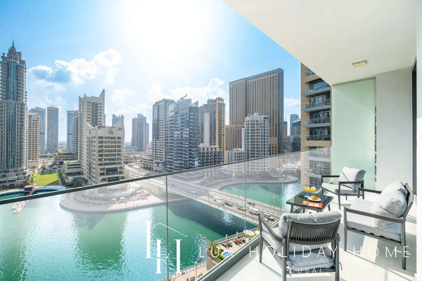 LUX LIV Contemporary Full Marina View Suite 8