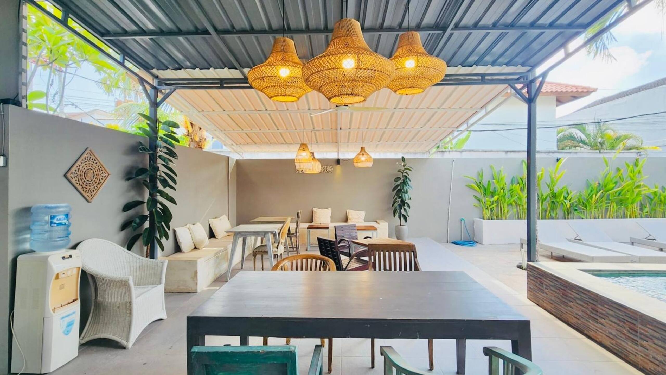 Suite 5-1 BR w' Balcony in Canggu 7
