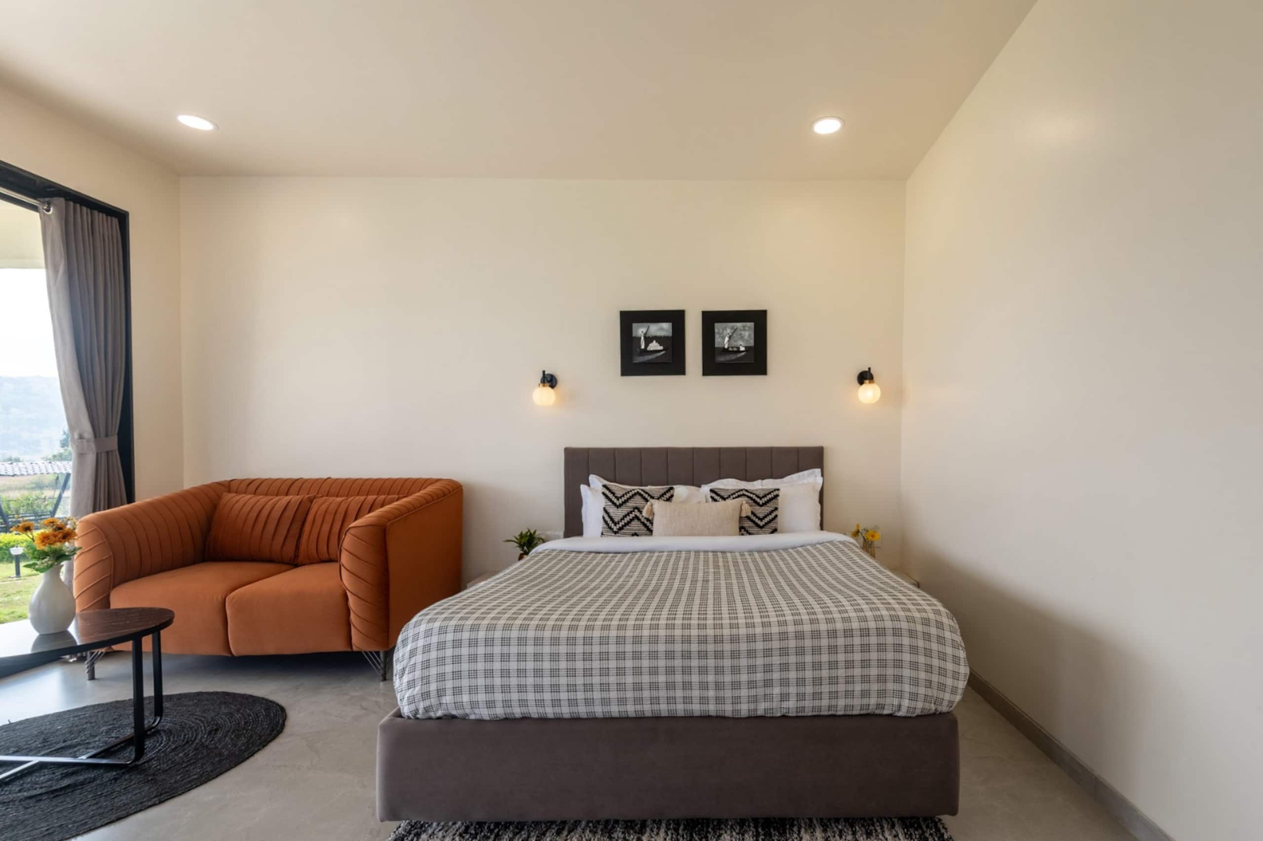 Luxury Evara Villa Pool +Jacuzzi+Lake touch Pawna 22