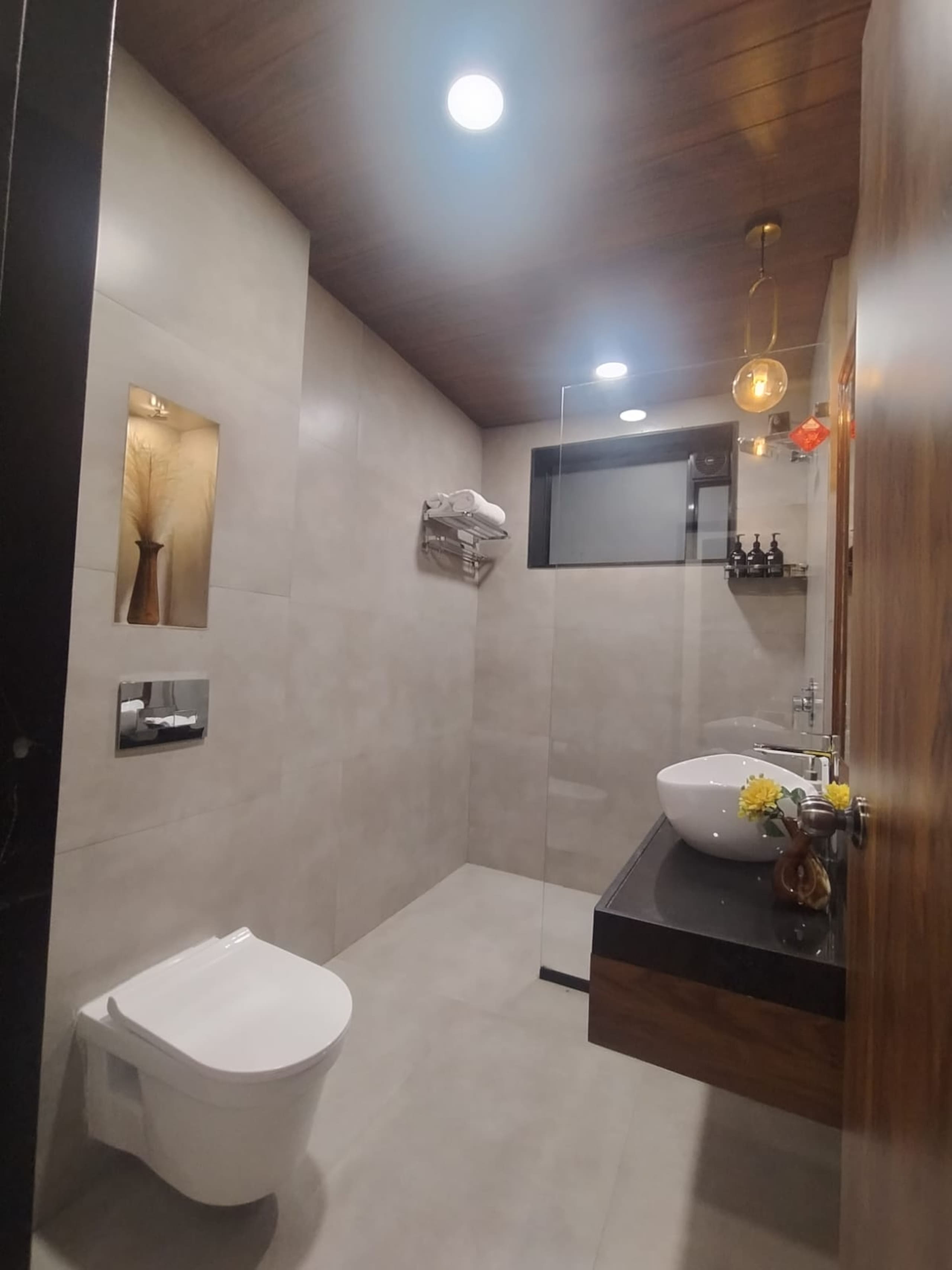 Luxury Evara Villa Pool +Jacuzzi+Lake touch Pawna 33