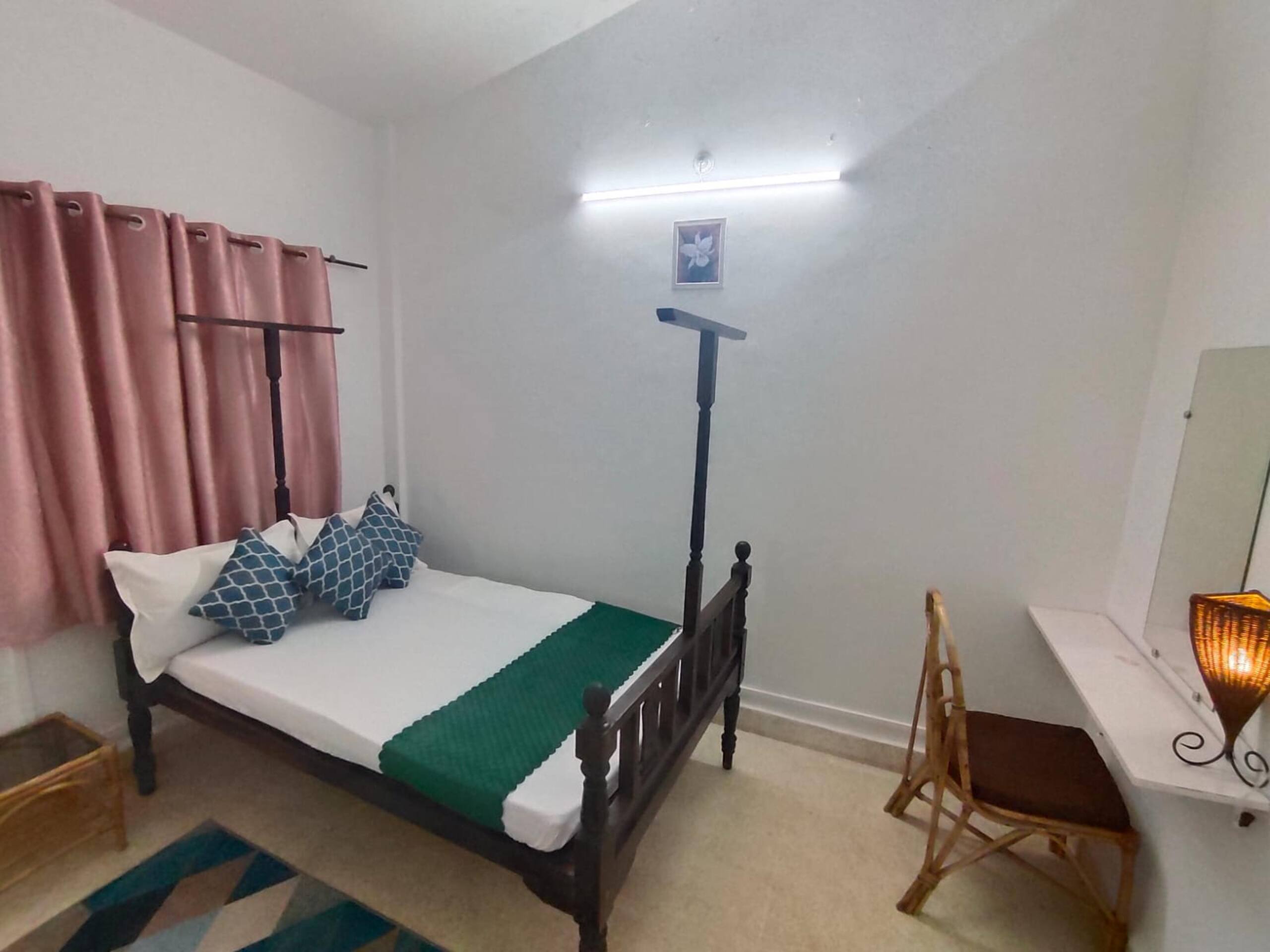 2bhk Candolim Pvt Villa Beach 450mtr WiFi Backup 6