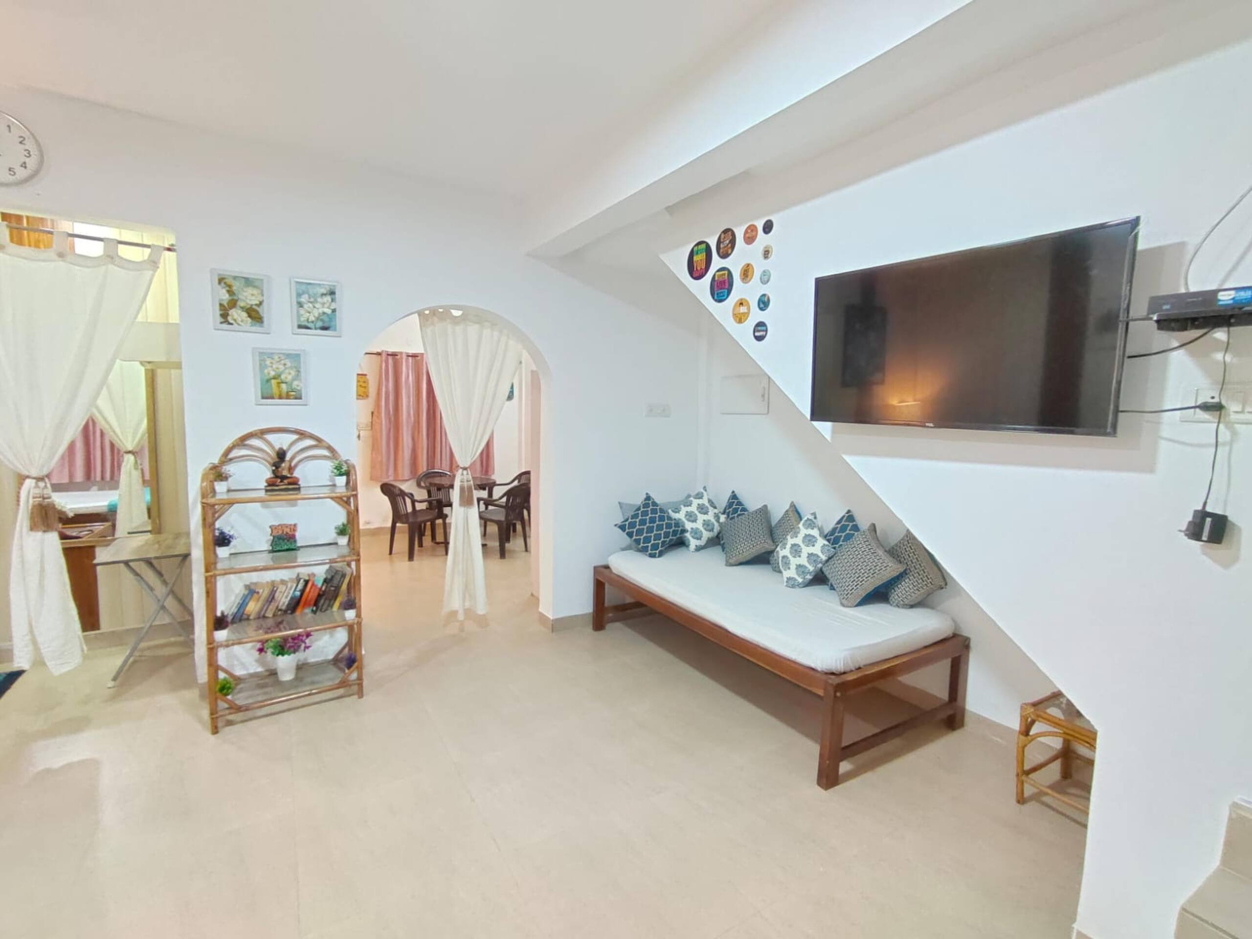 2bhk Candolim Pvt Villa Beach 450mtr WiFi Backup 11