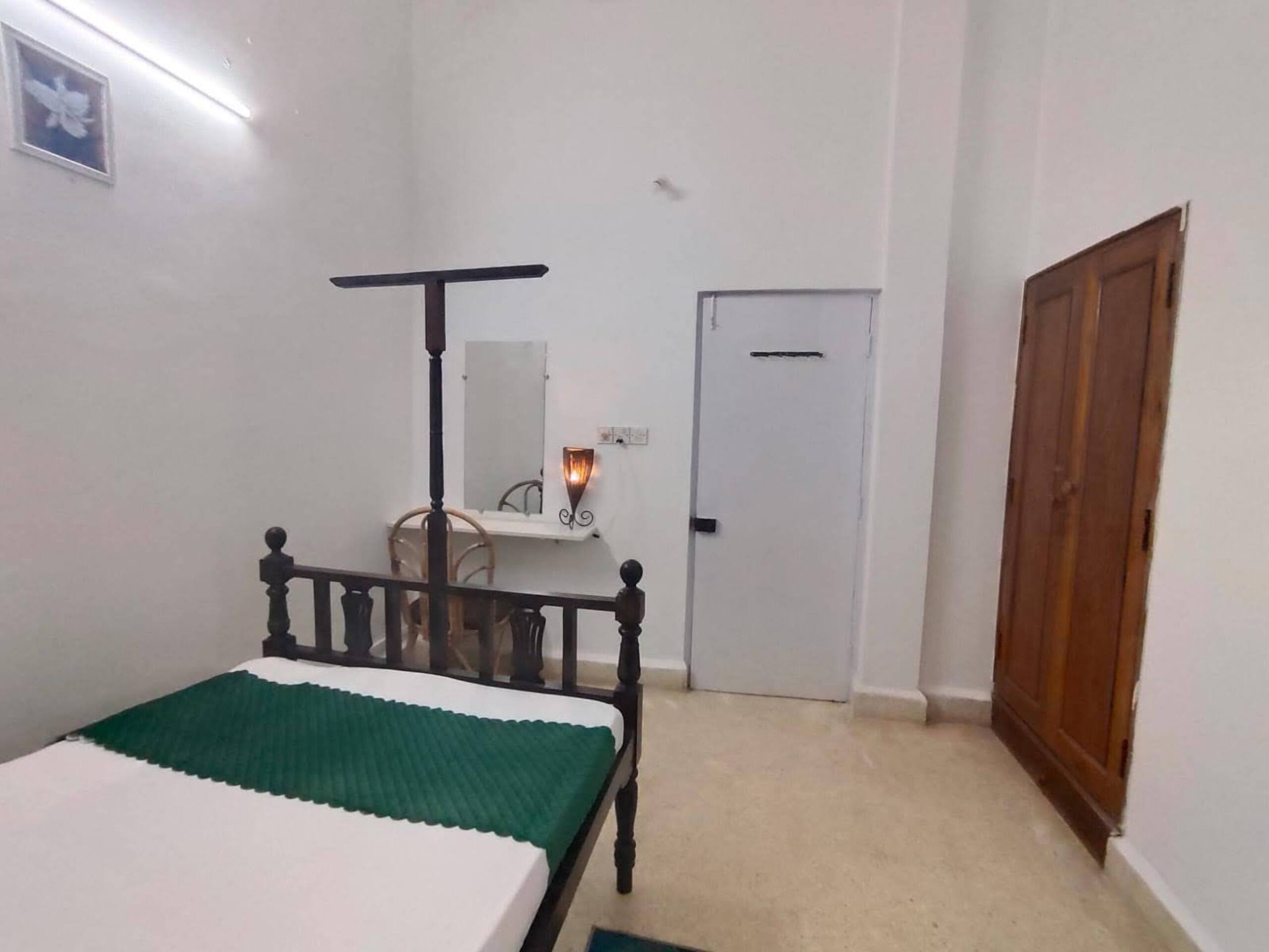 2bhk Candolim Pvt Villa Beach 450mtr WiFi Backup 25