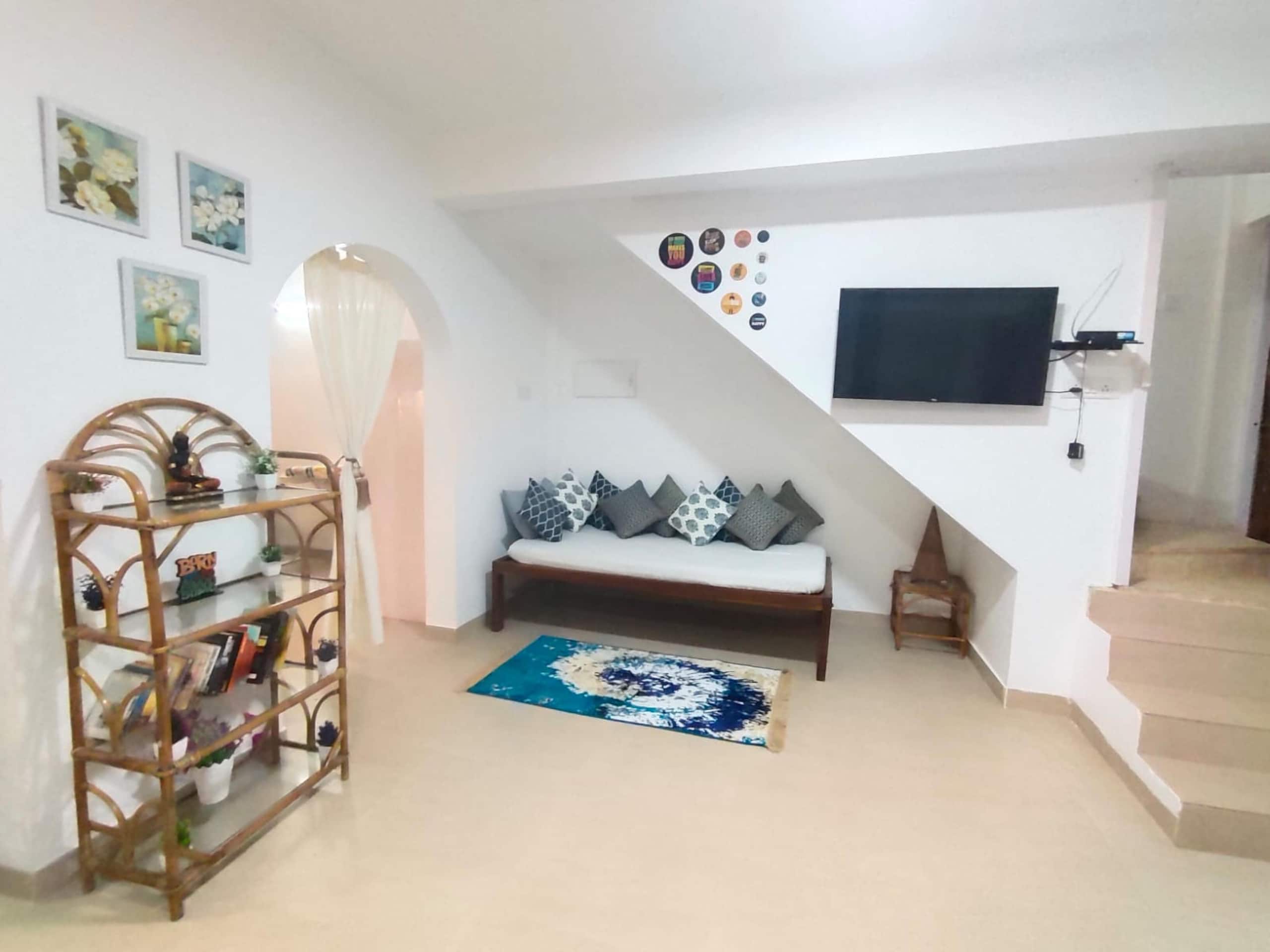 2bhk Candolim Pvt Villa Beach 450mtr WiFi Backup 9