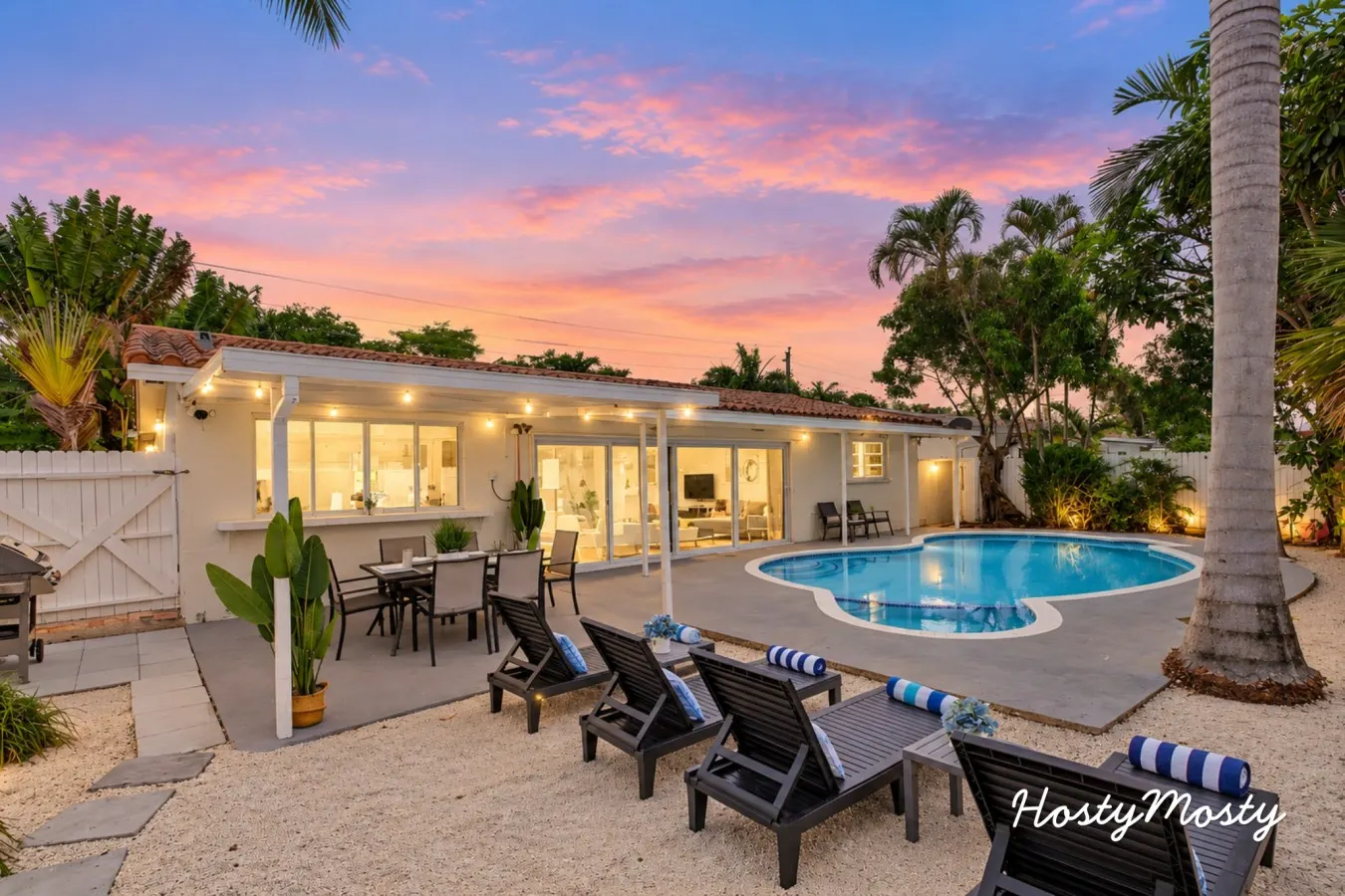 Private Hollywood Oasis, Heated, Pool Spa and BBQ — photo 2