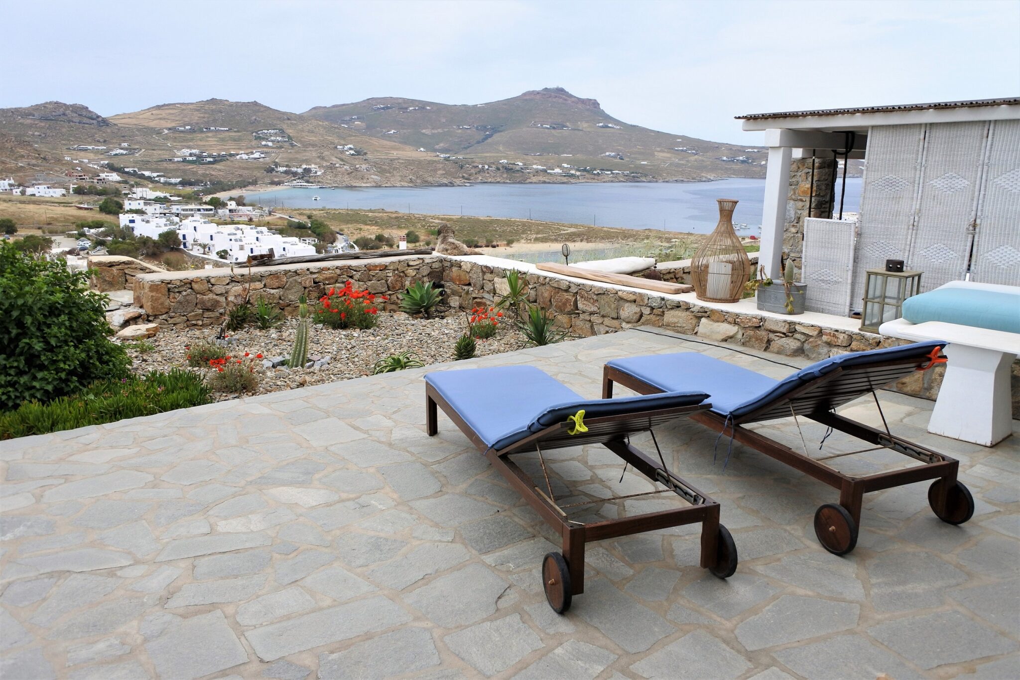Eclectic & Artistic house in Mykonos town 9