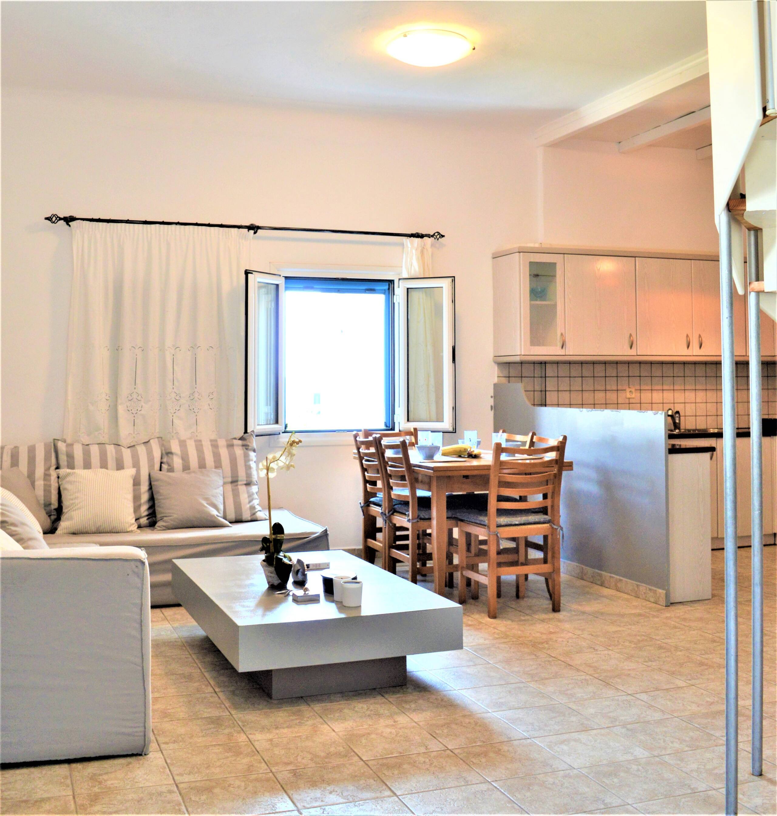 Seas the Day\n2 bedroom cycladic house 12