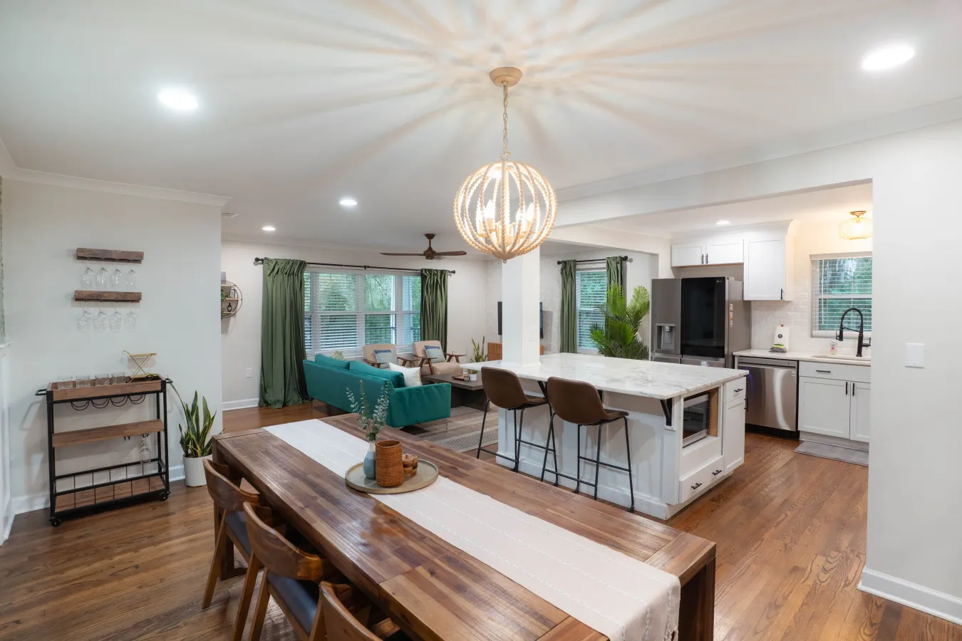 Luxury Savannah Retreat (Heated Pool+Pet Friendly) 9
