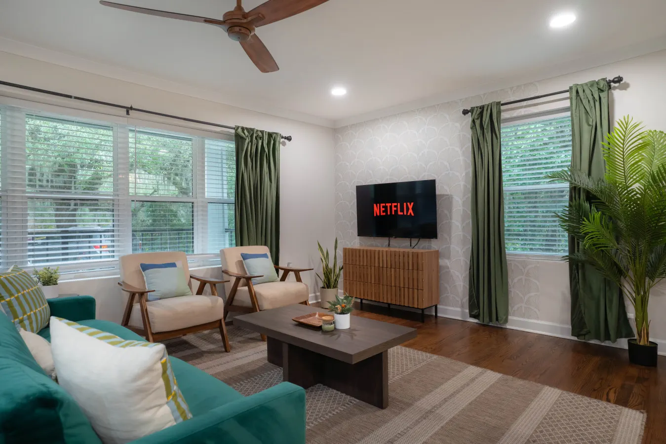 Luxury Savannah Retreat (Heated Pool+Pet Friendly) 13