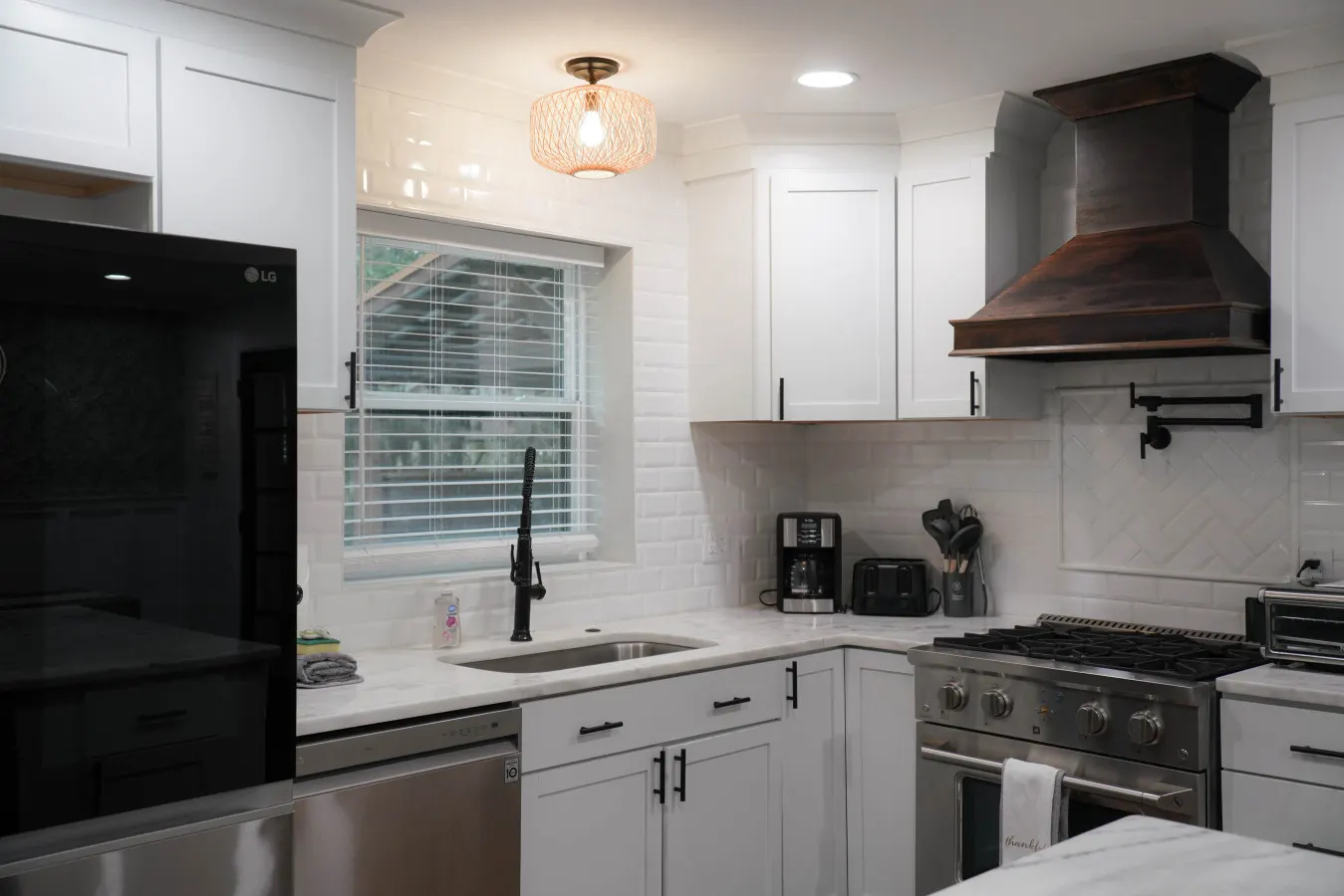 Luxury Savannah Retreat (Heated Pool+Pet Friendly) 14