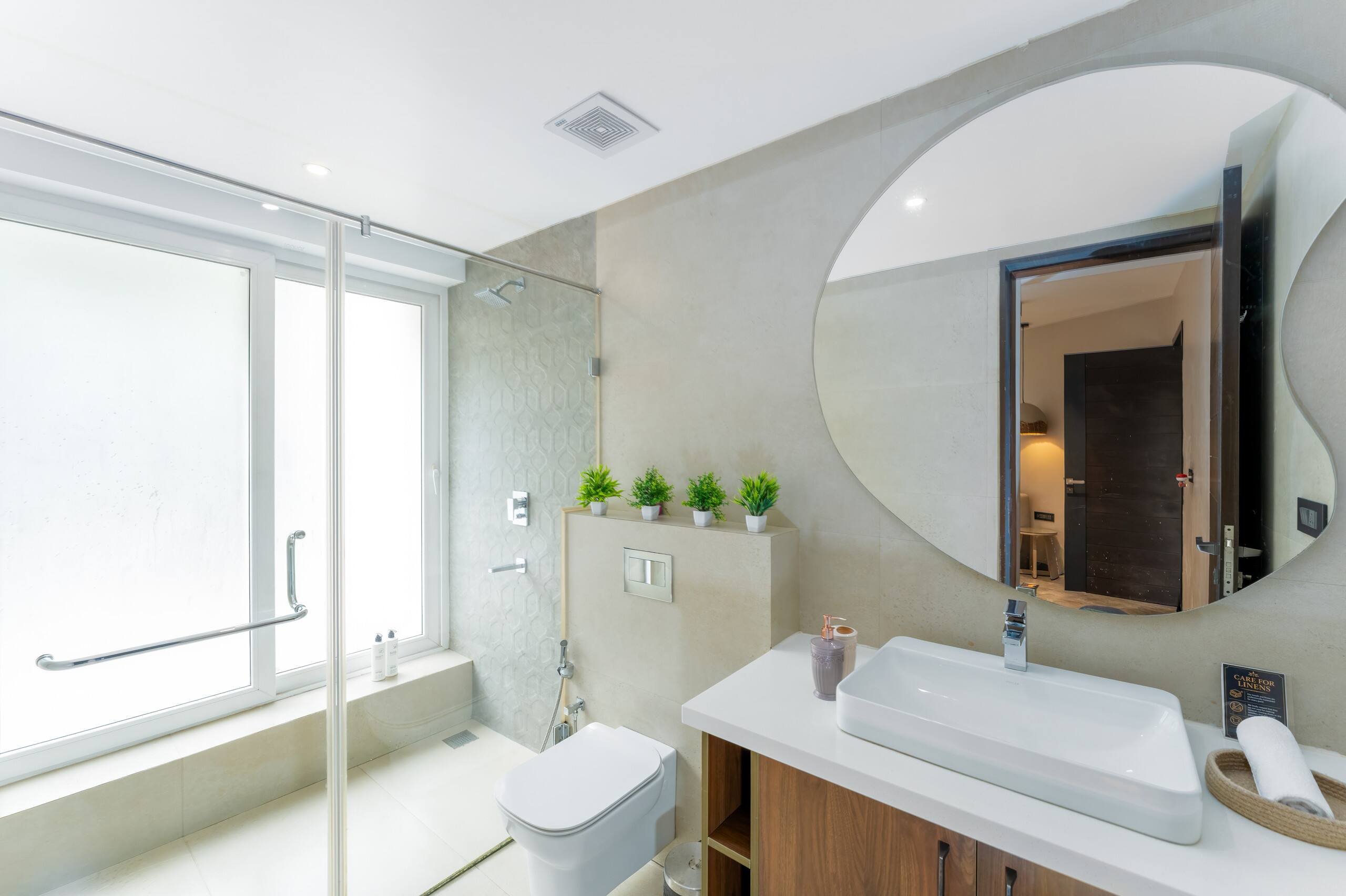 Sereno Yugen 4bhk villa pvt pool & breakfast cook 32