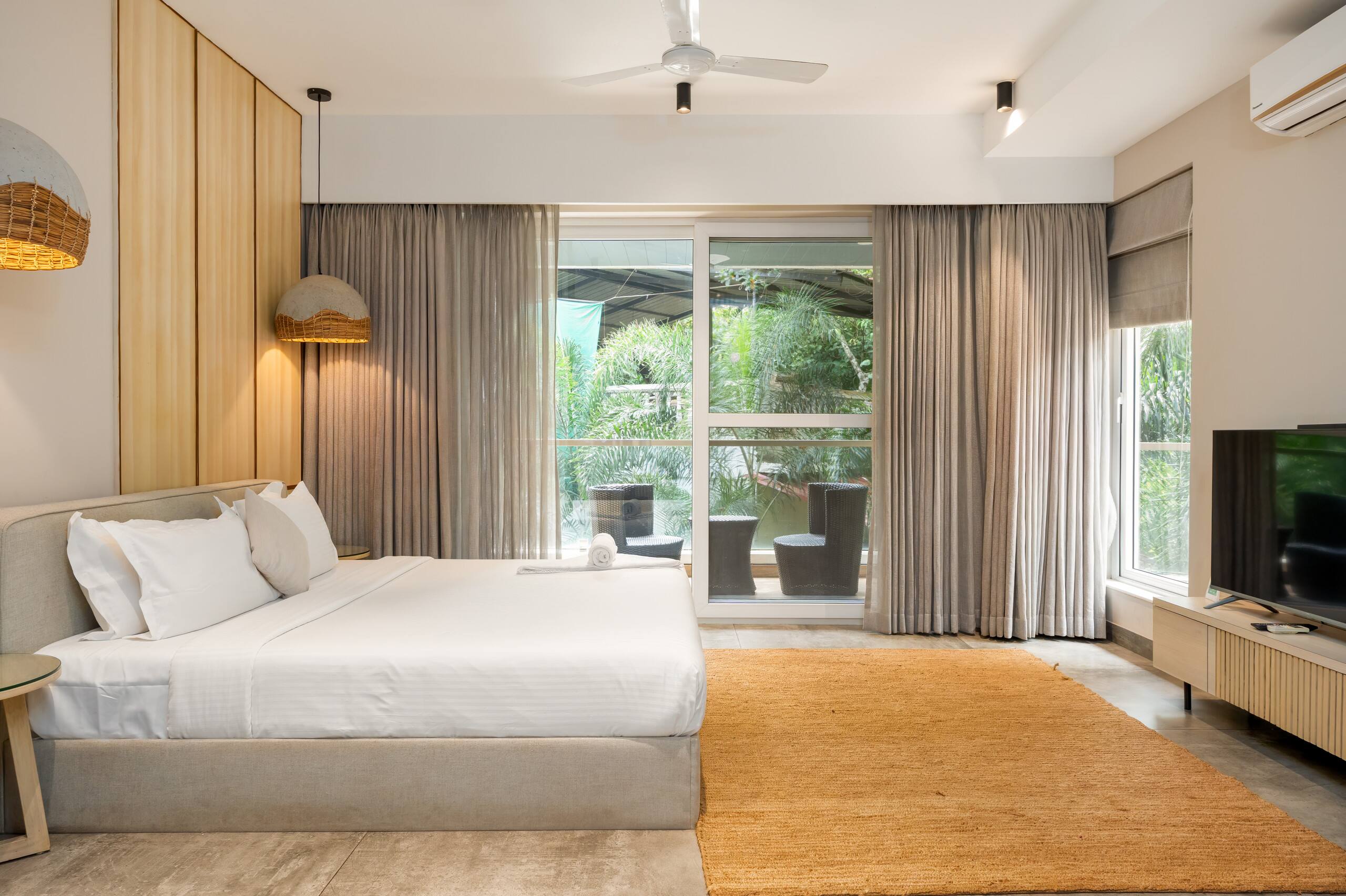 Sereno Yugen 4bhk villa pvt pool & breakfast cook 28